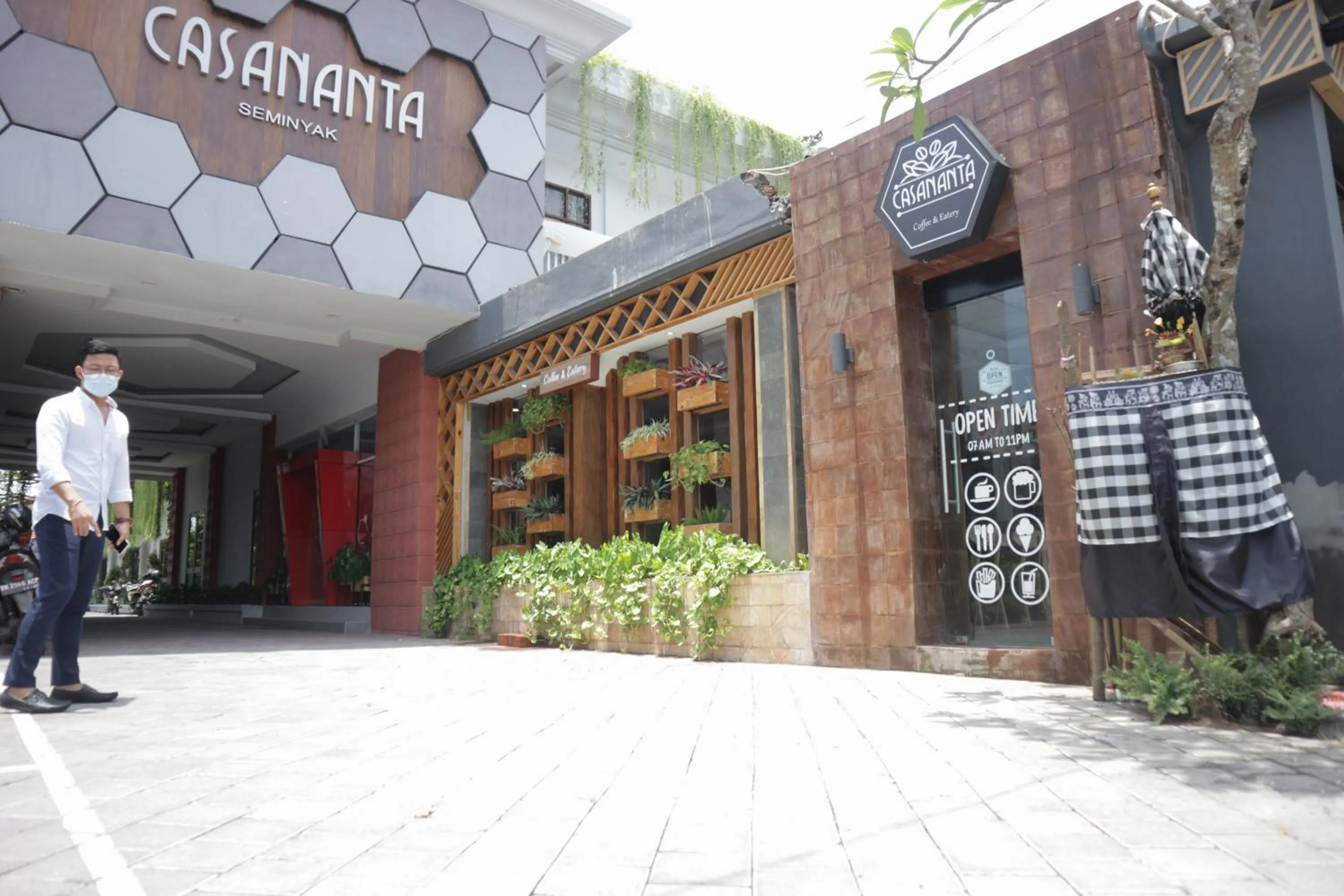 Street view in Casananta Seminyak