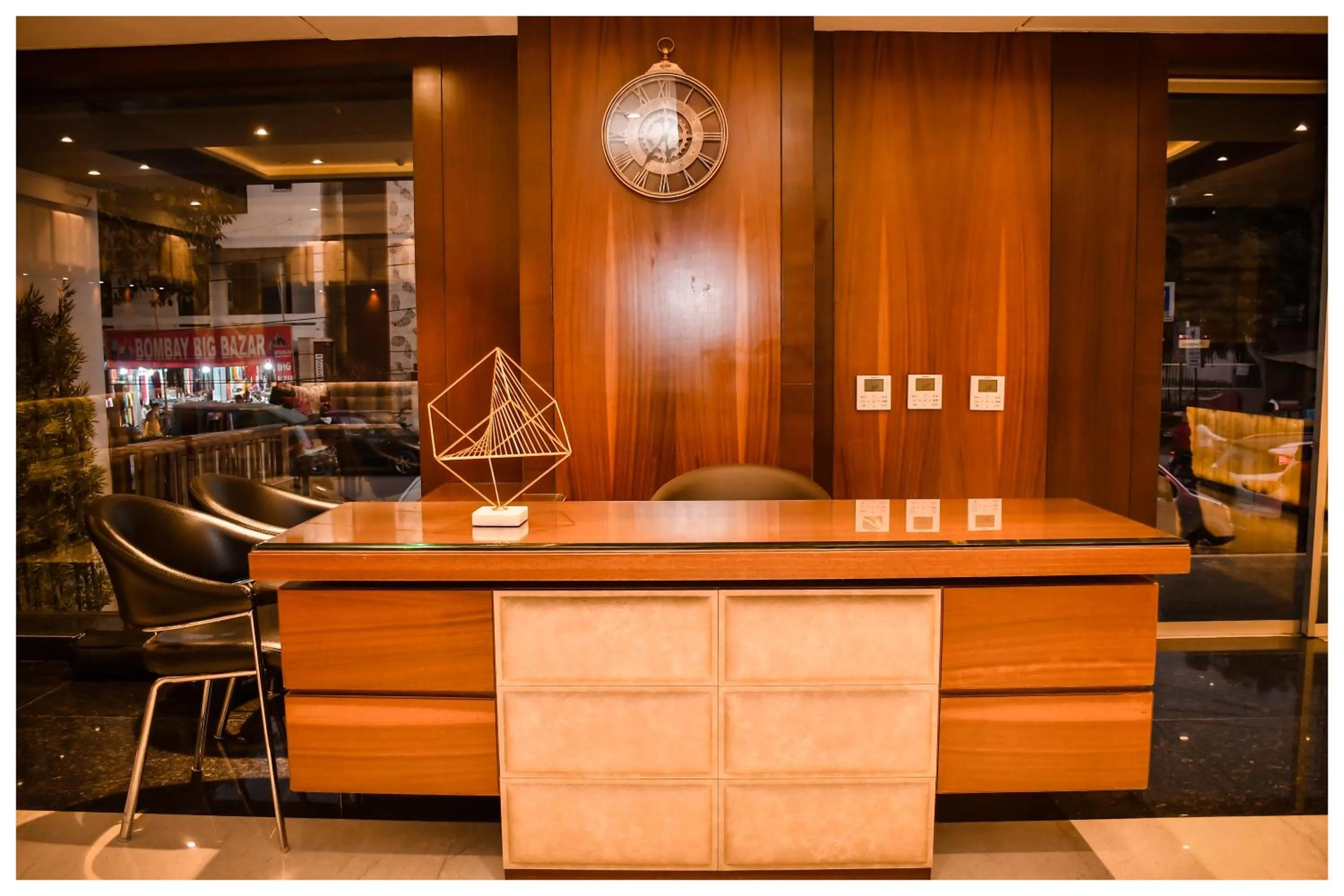 Lobby or reception in THE DOWNTOWN