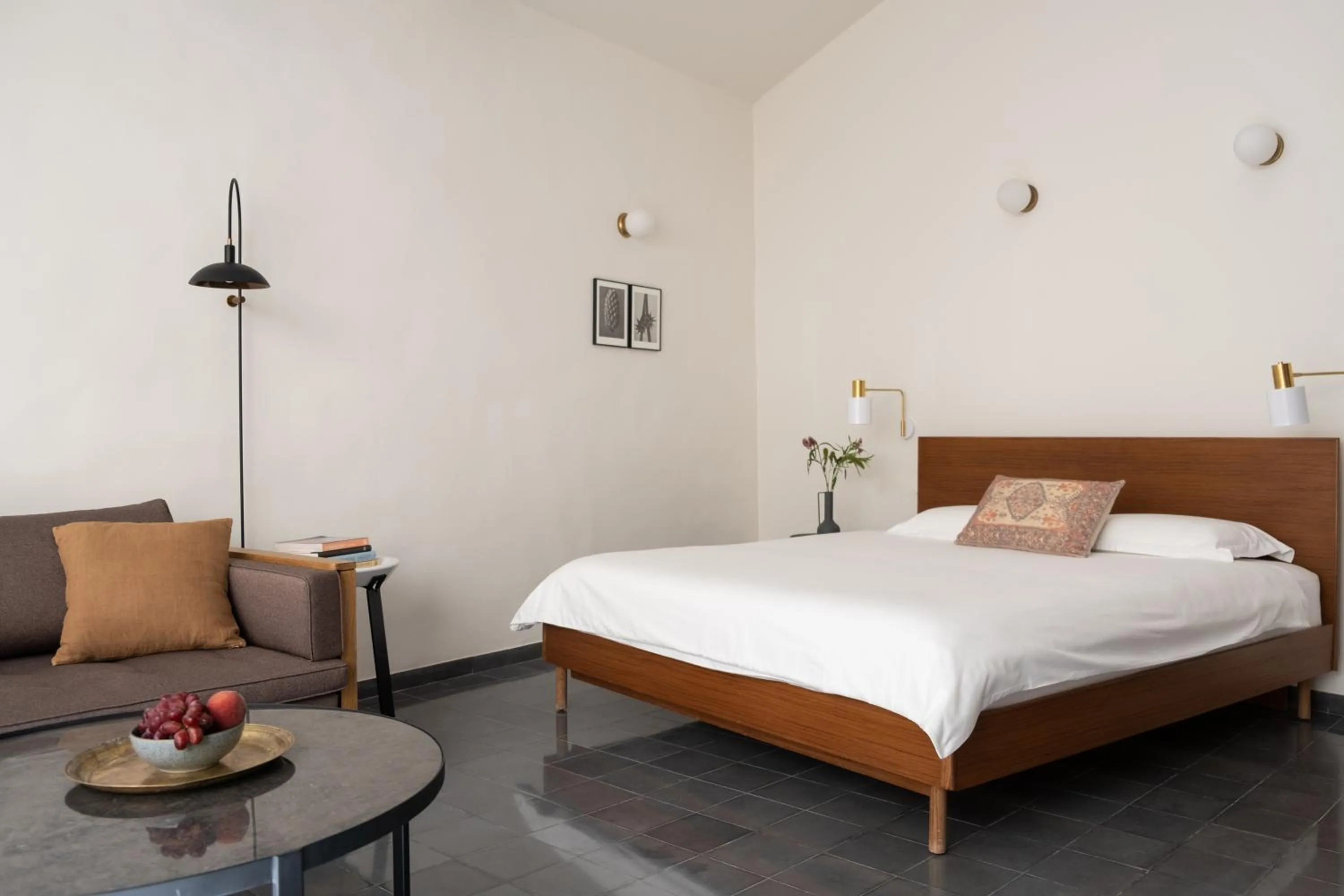 Bed in Khan Ein Karem Boutique Hotel