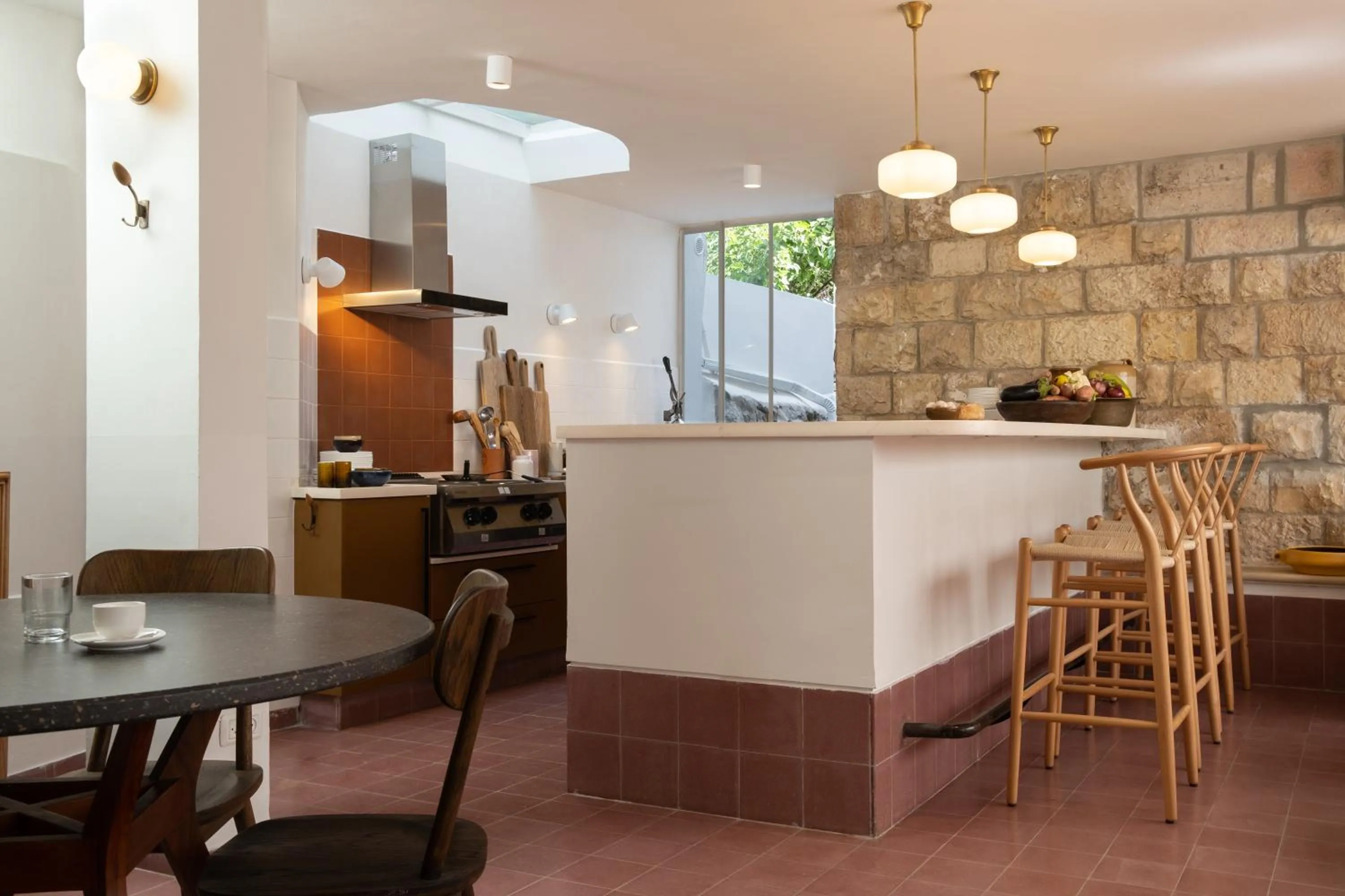 Restaurant/places to eat in Khan Ein Karem Boutique Hotel