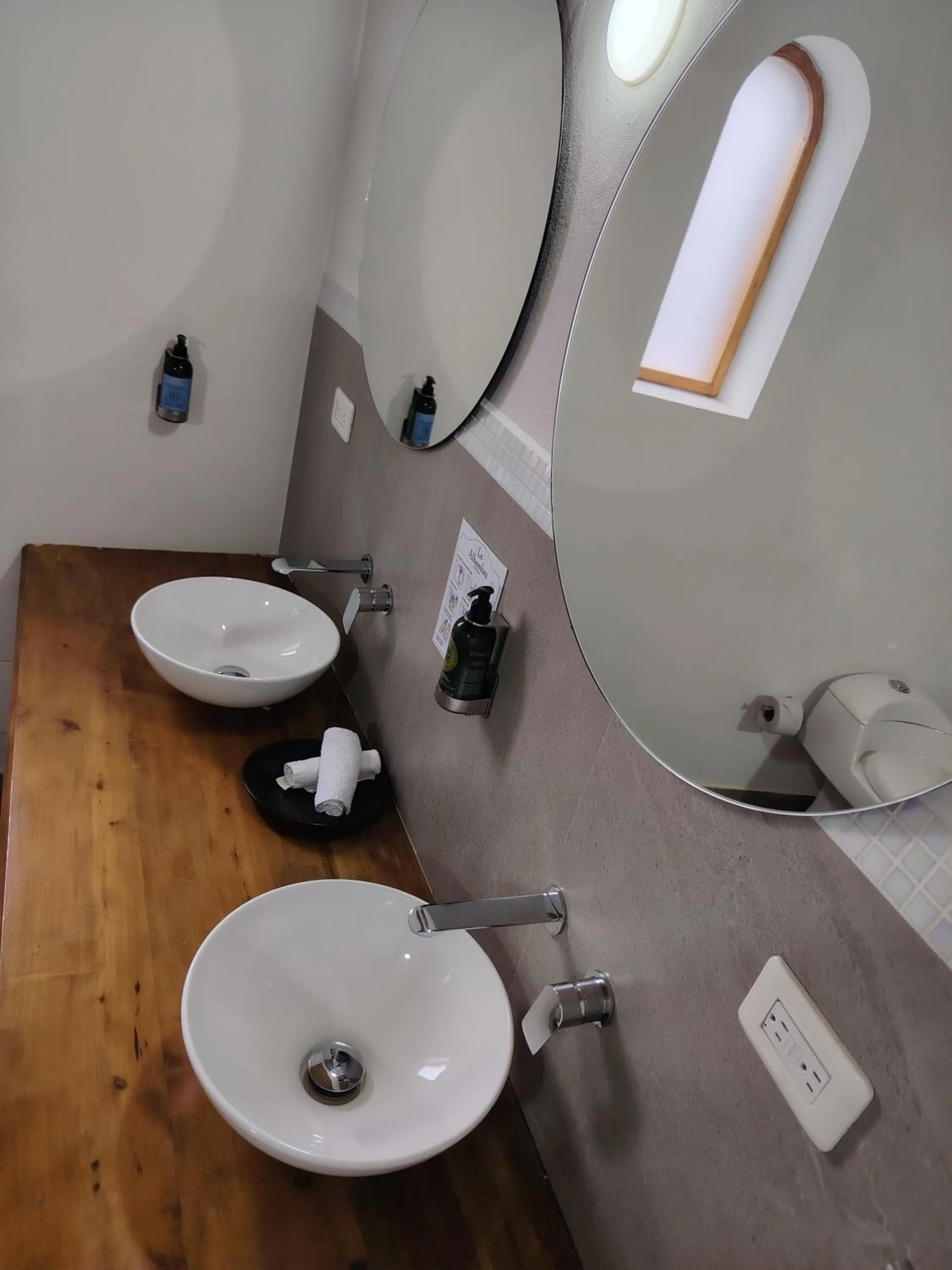 Bathroom in La Alhambra Hotel Boutique