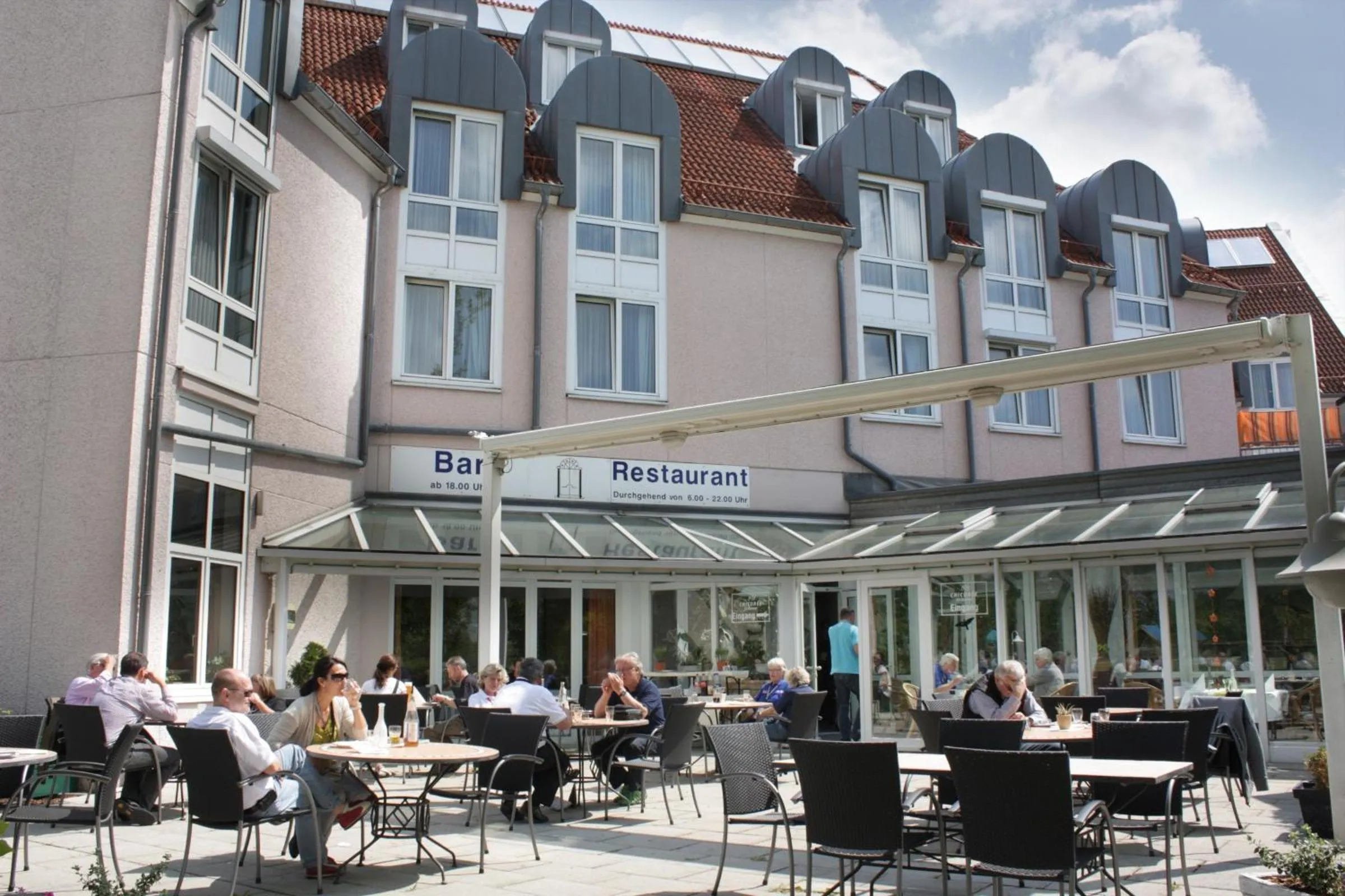 Restaurant/places to eat in Parkhotel Altmühltal