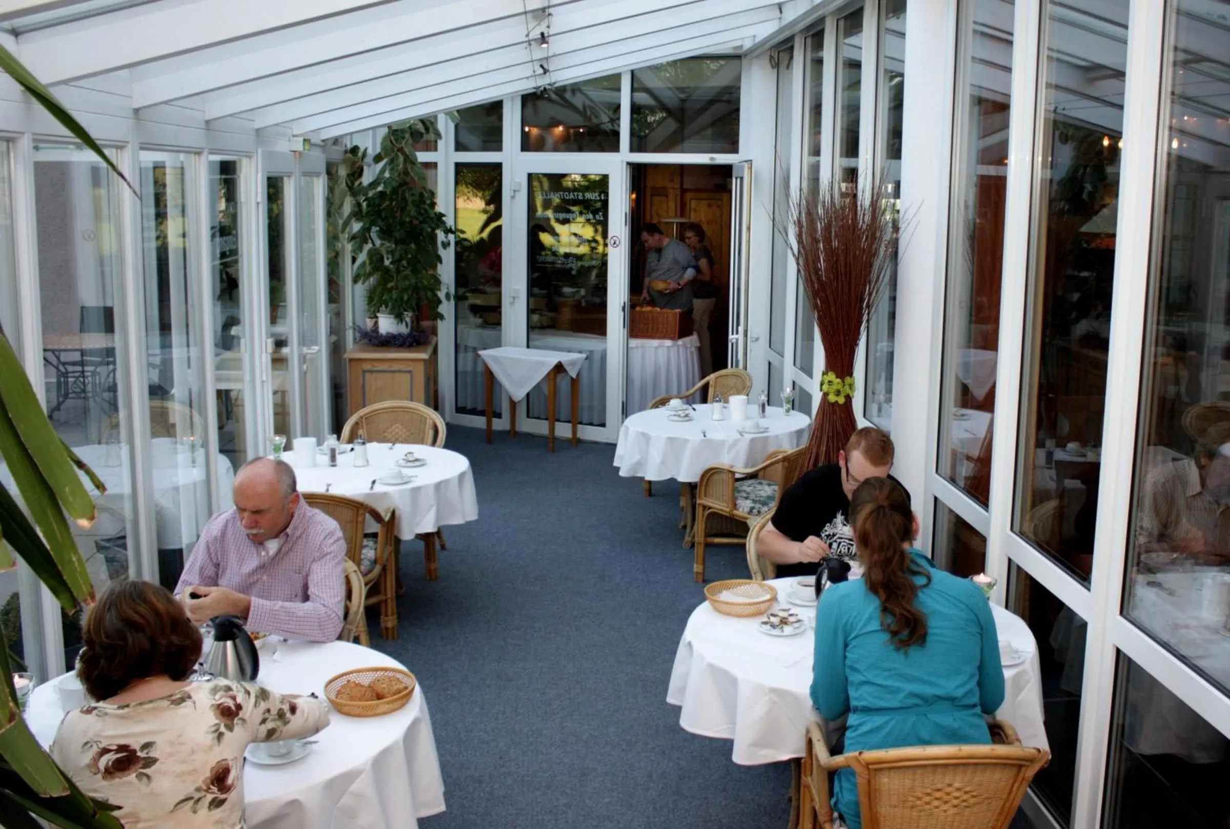 Restaurant/places to eat in Parkhotel Altmühltal