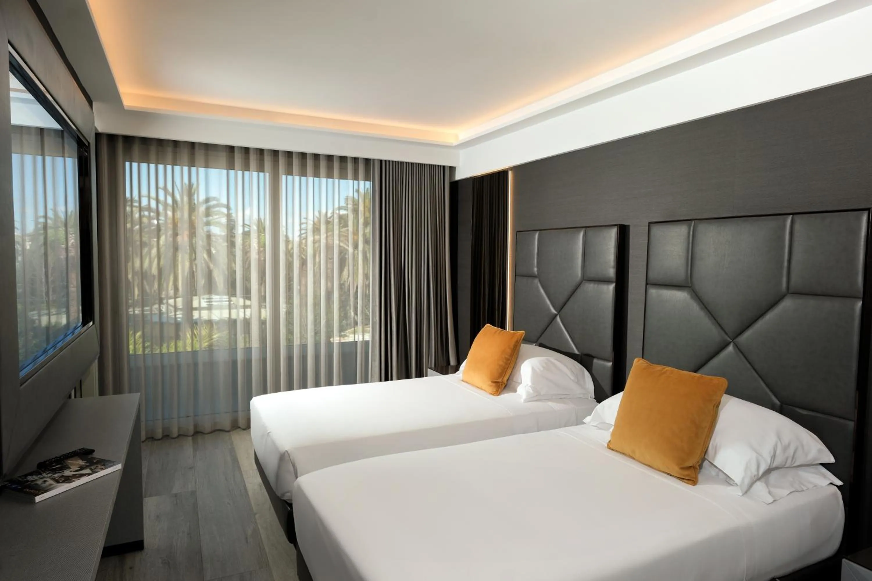 Bed in Hotel & Resort Tre Fontane Luxury