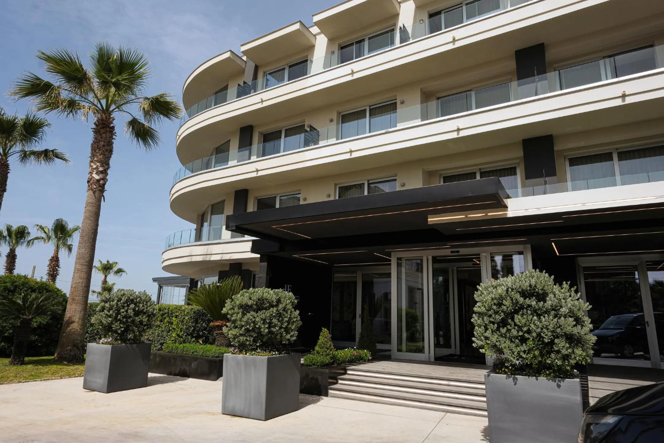 Property building in Hotel & Resort Tre Fontane Luxury