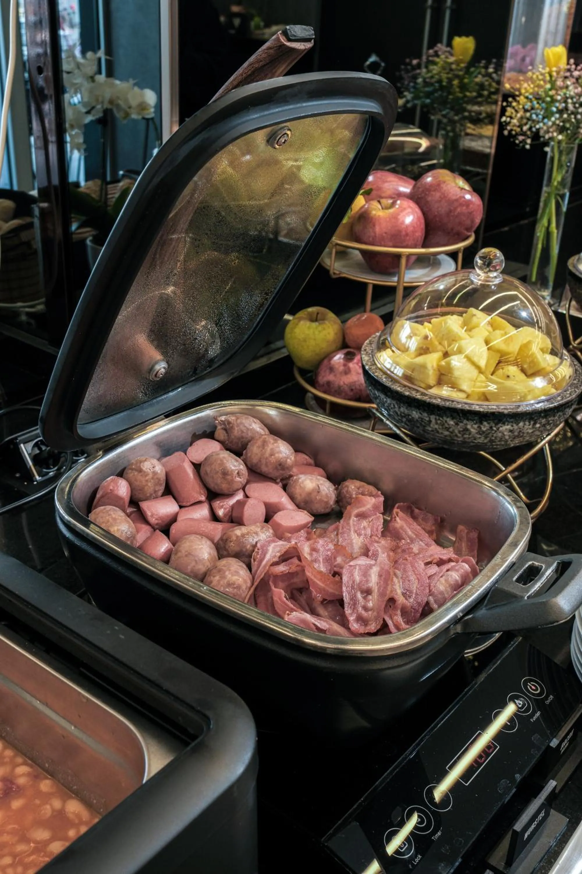 Breakfast in Hotel & Resort Tre Fontane Luxury