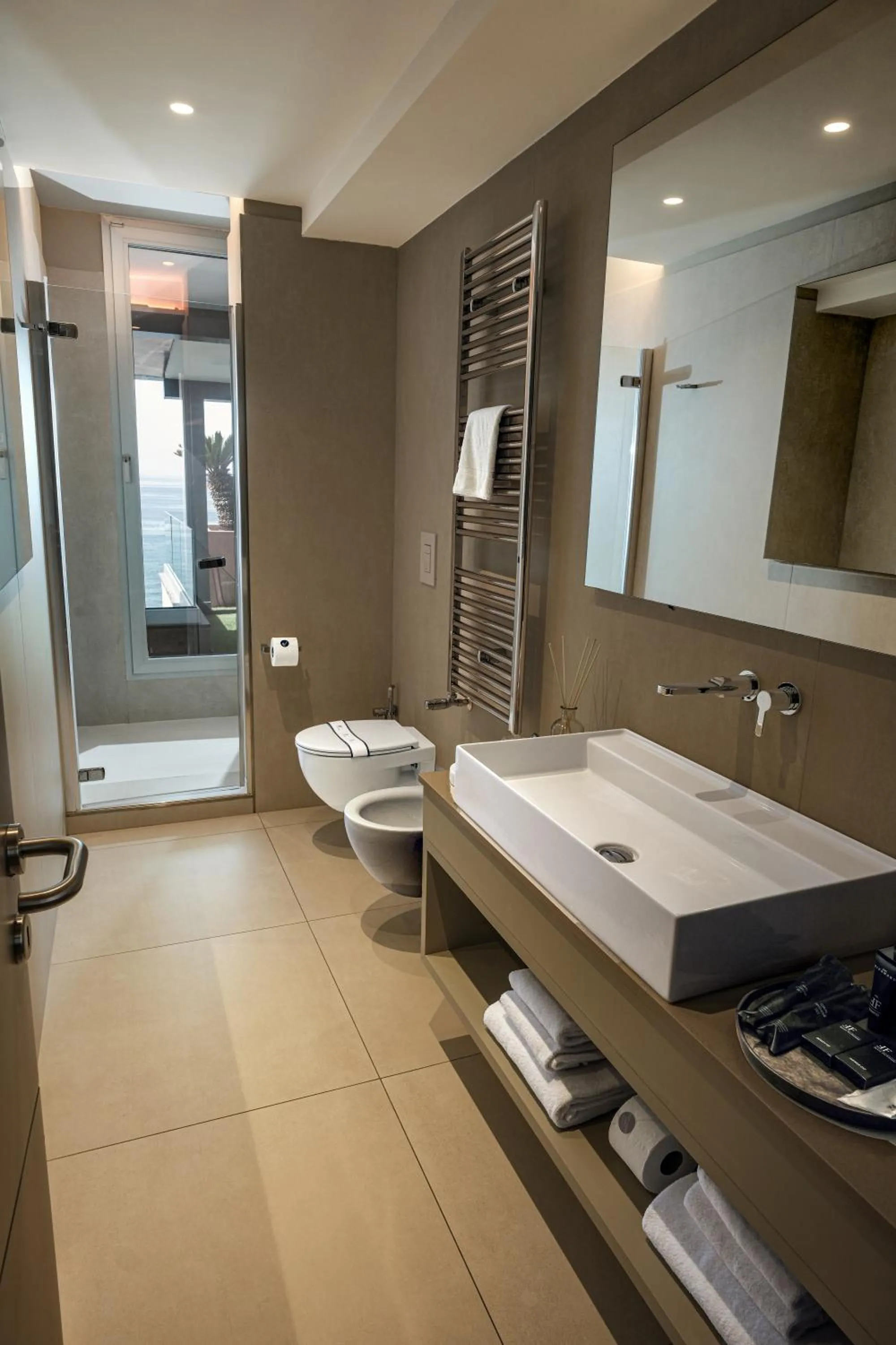 Shower in Hotel & Resort Tre Fontane Luxury