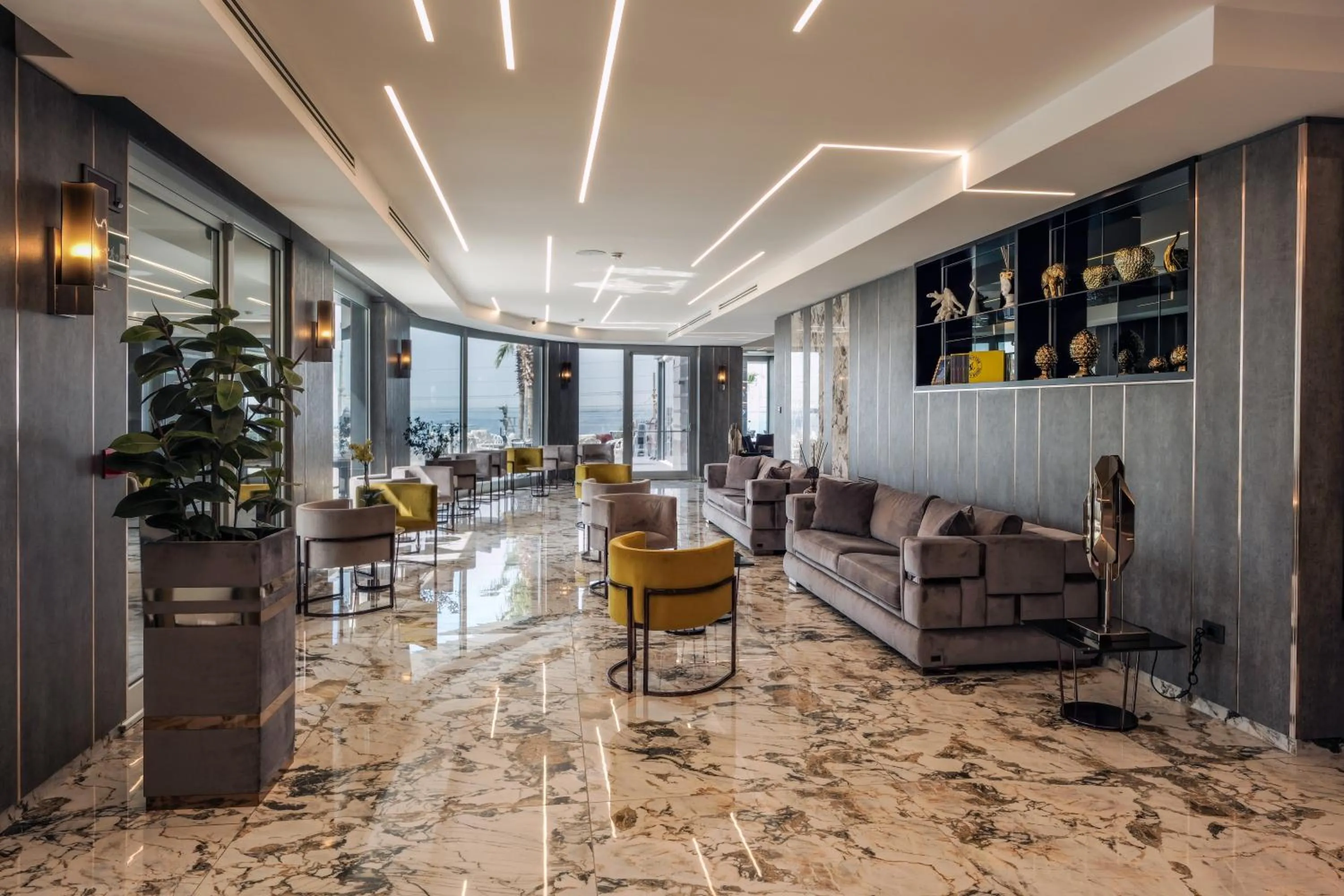 Lobby or reception in Hotel & Resort Tre Fontane Luxury