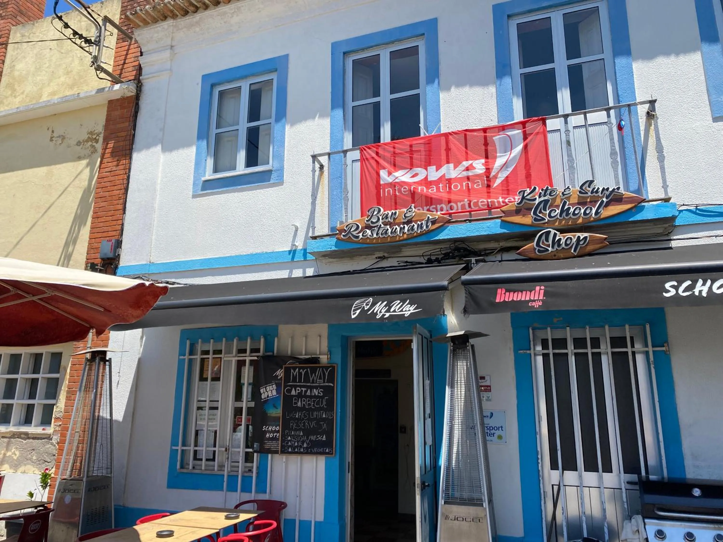 Restaurant/places to eat in Hotel Jardim Oudinot "MyWay Kite&Surf"