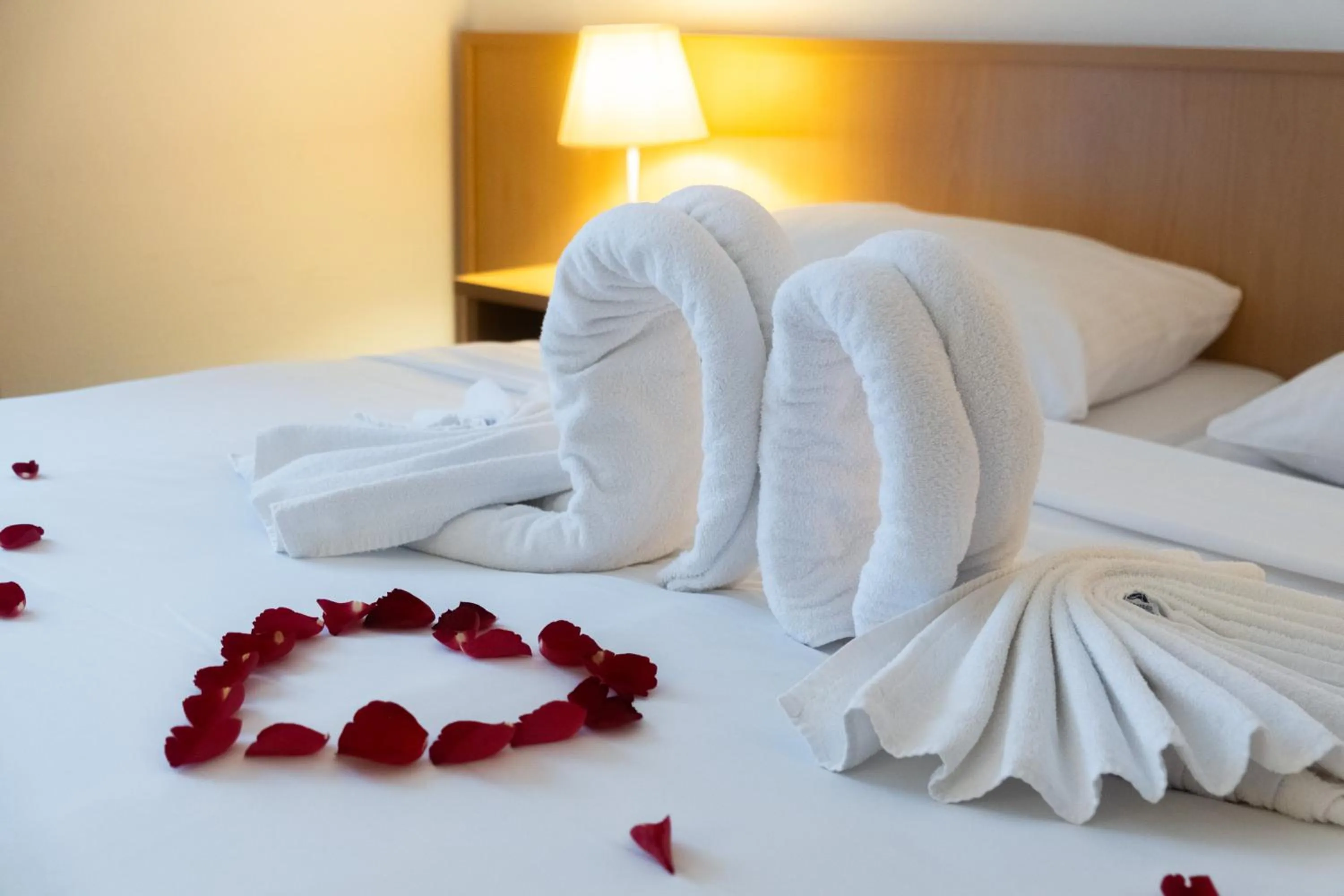 Decorative detail, Bed in Hotel Am Schlosspark , Wiesbaden