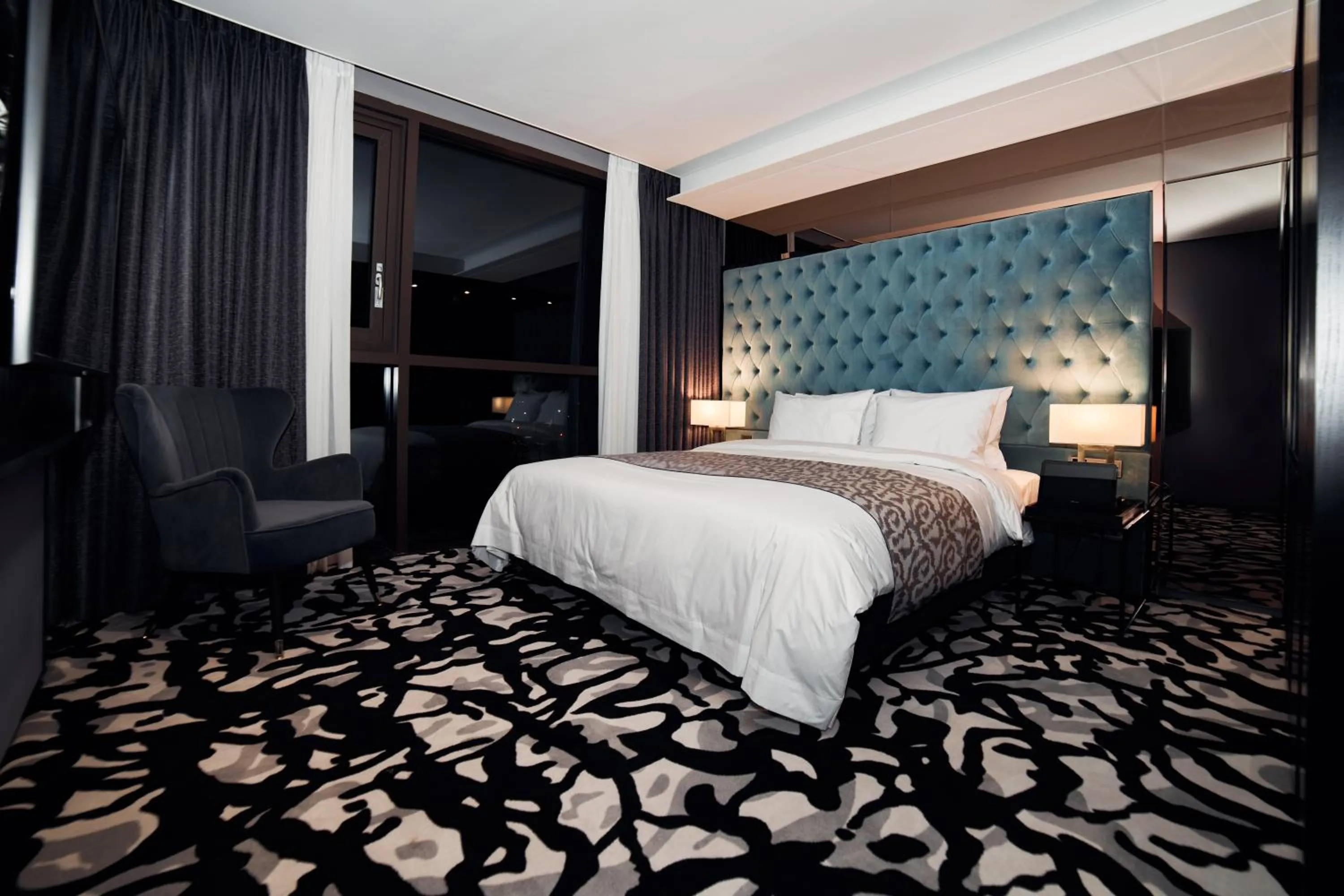 Bed in Best Louis Hamilton Hotel West Busan