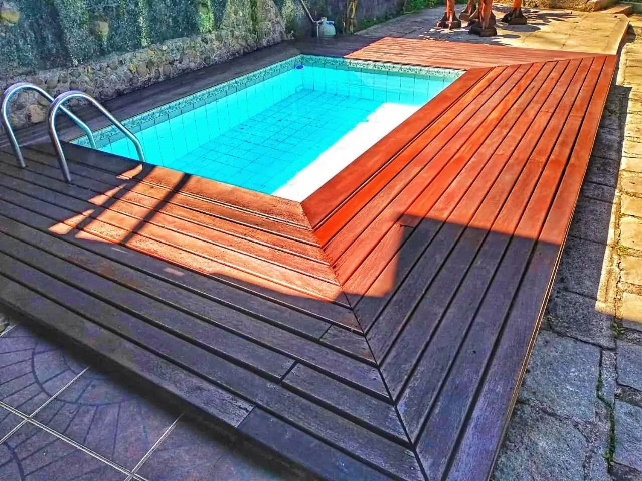 Swimming pool in Pousada Colibri Serrano