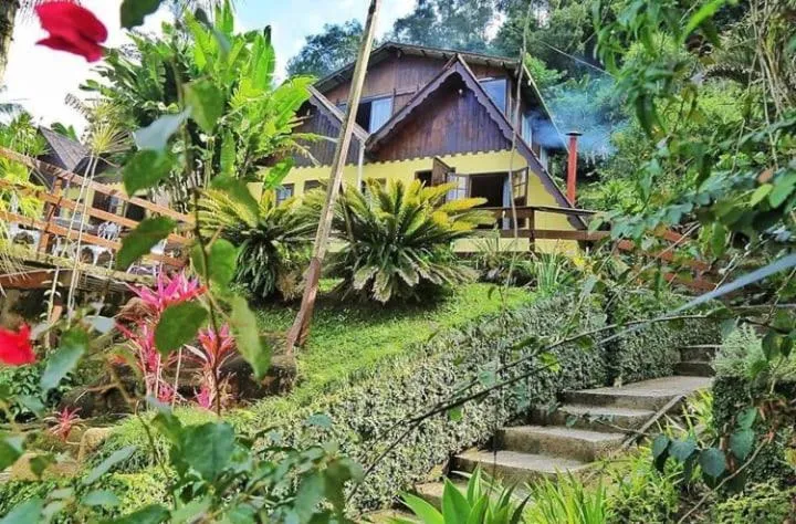 Garden in Pousada Colibri Serrano