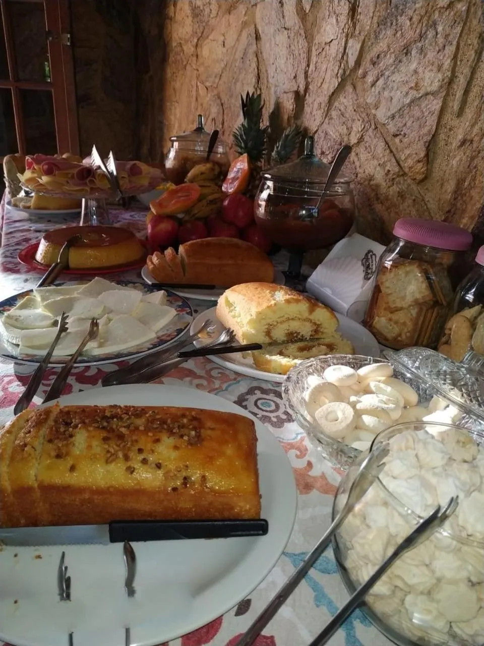 Food and drinks in Pousada Colibri Serrano