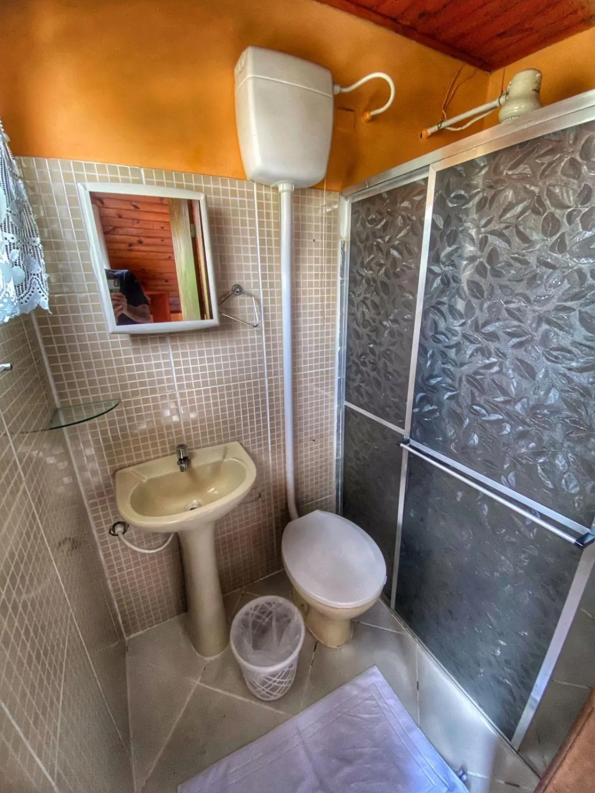 Bathroom in Pousada Colibri Serrano