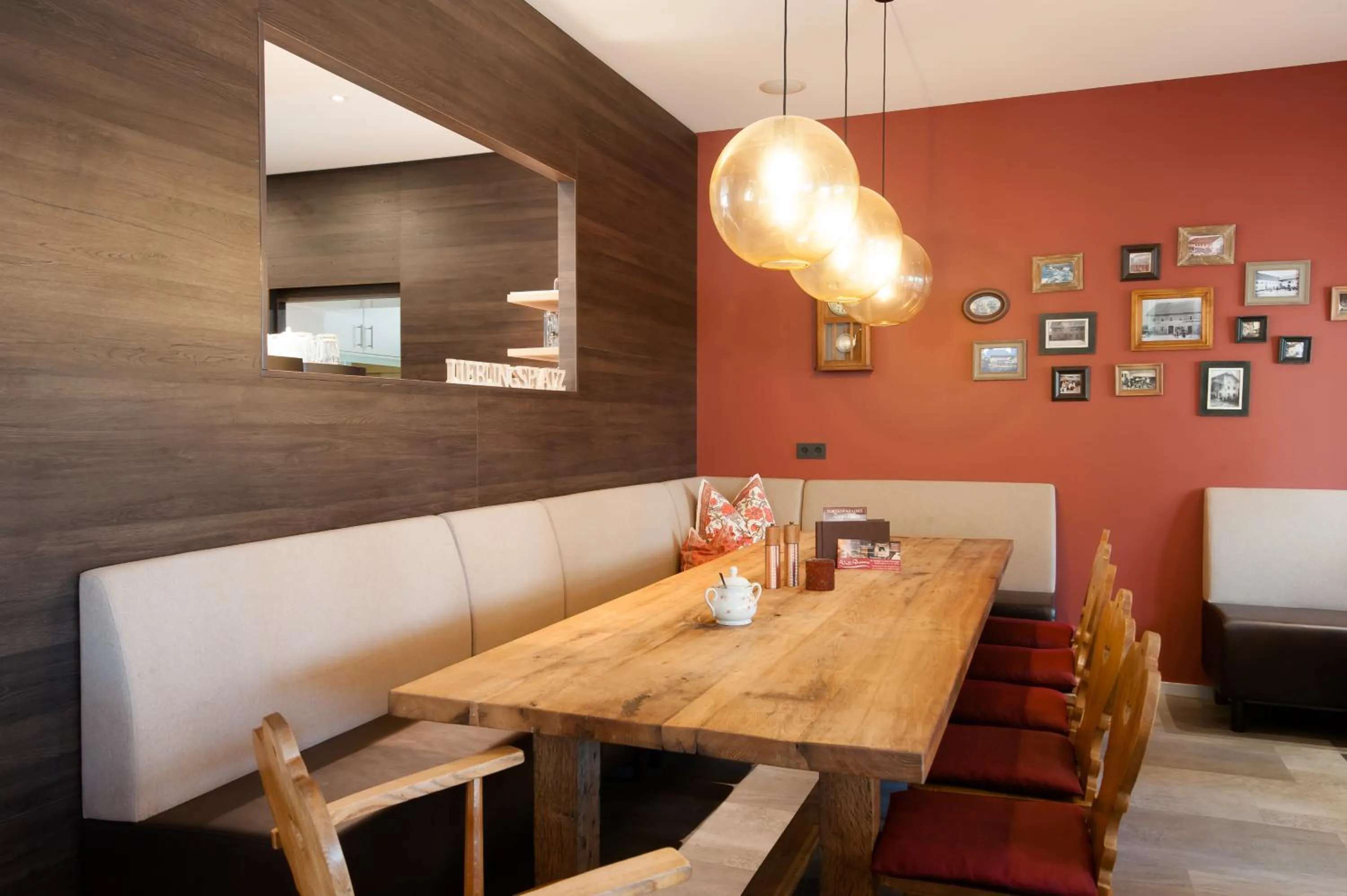 Restaurant/places to eat in Hotel Schwaiger