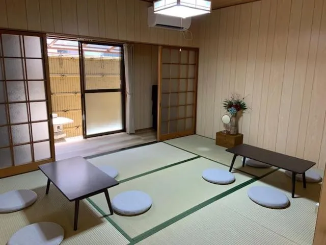 Kyoto Osaka SUMIREYA