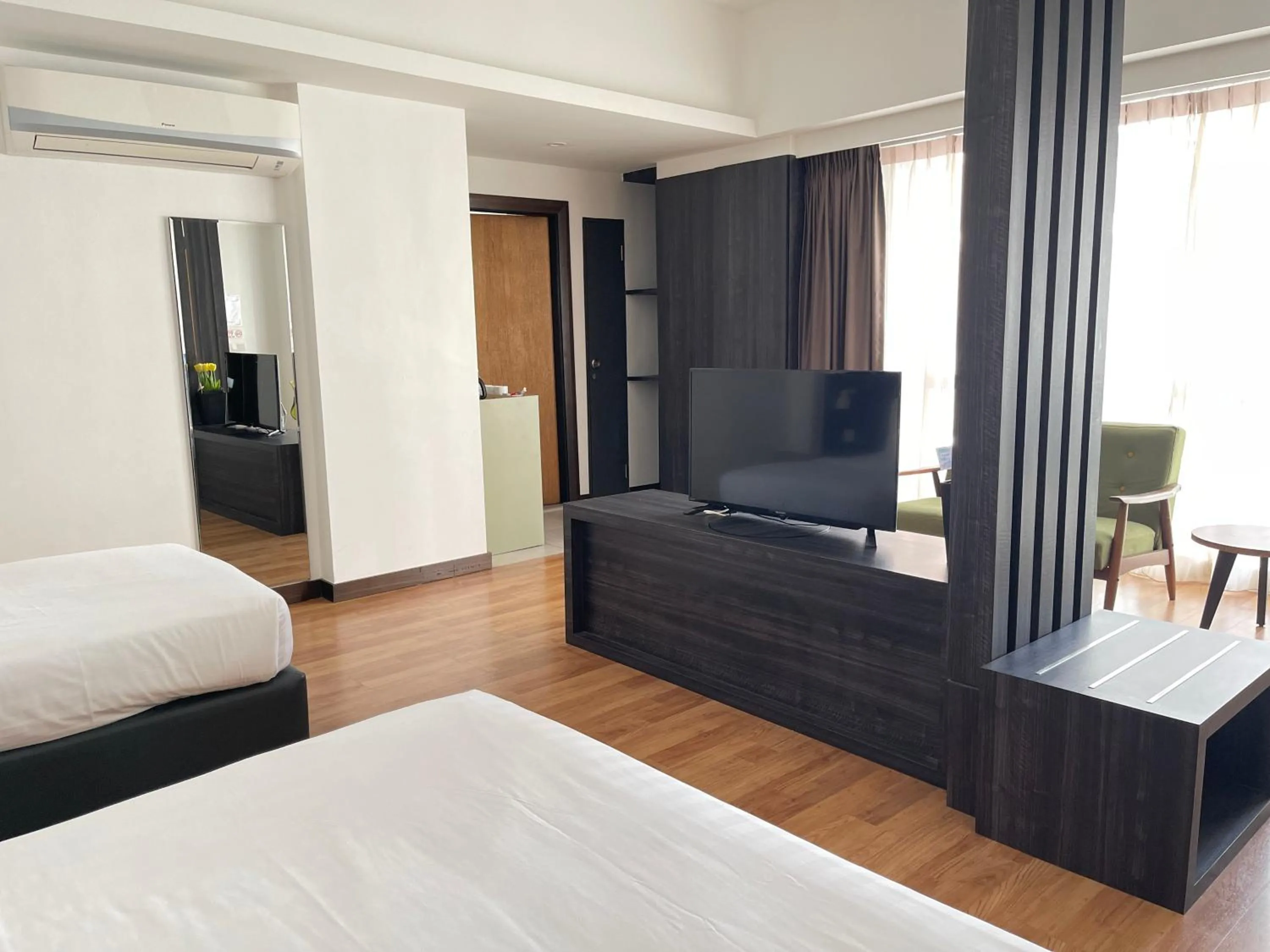 TV and multimedia, Bed in Win Hotel