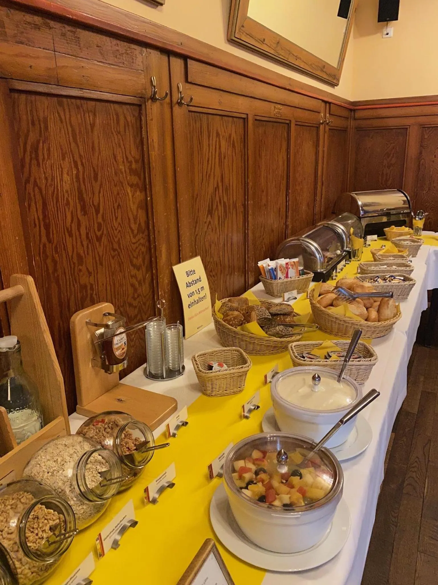 Food and drinks in Hotel Gasthaus Schützen