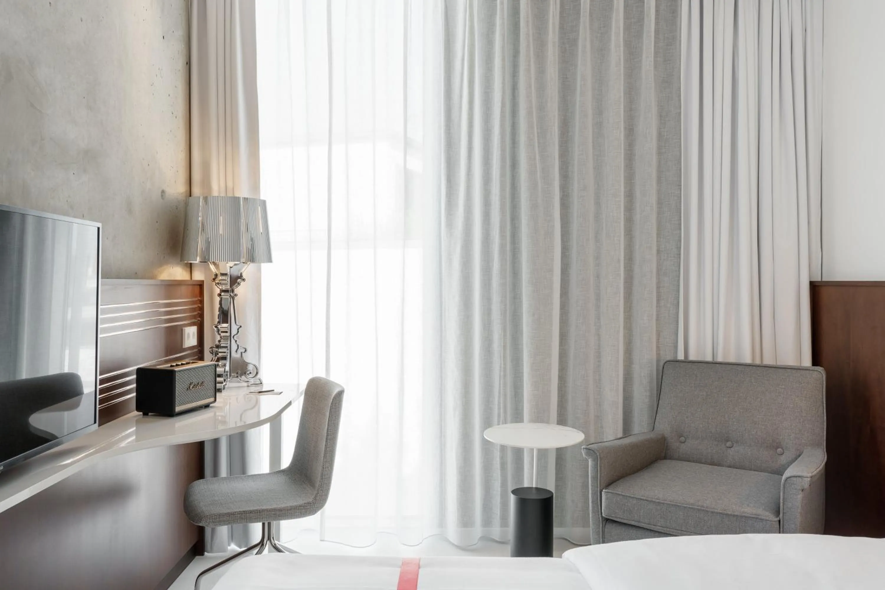 Photo of the whole room in Ruby Ella Hotel Cologne