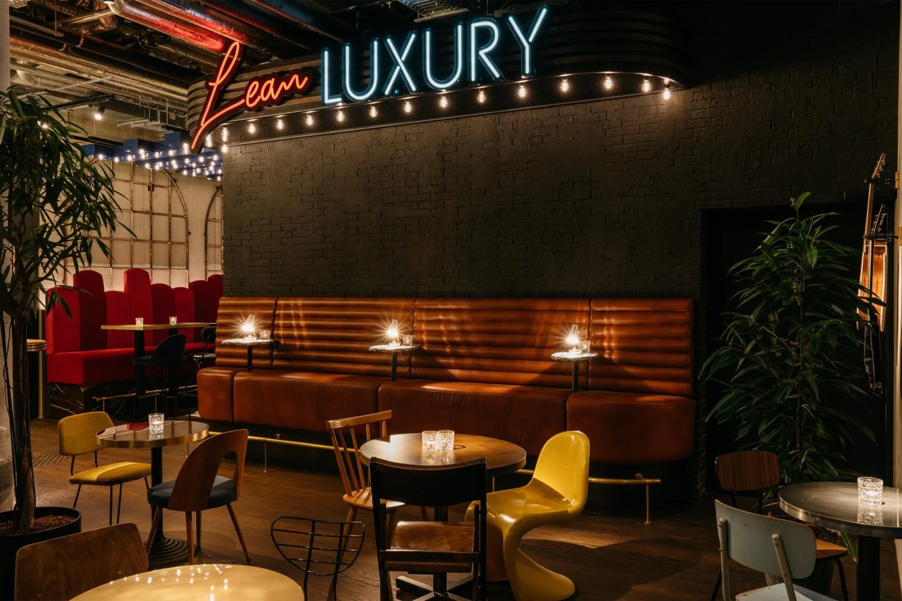 Lounge or bar in Ruby Ella Hotel Cologne