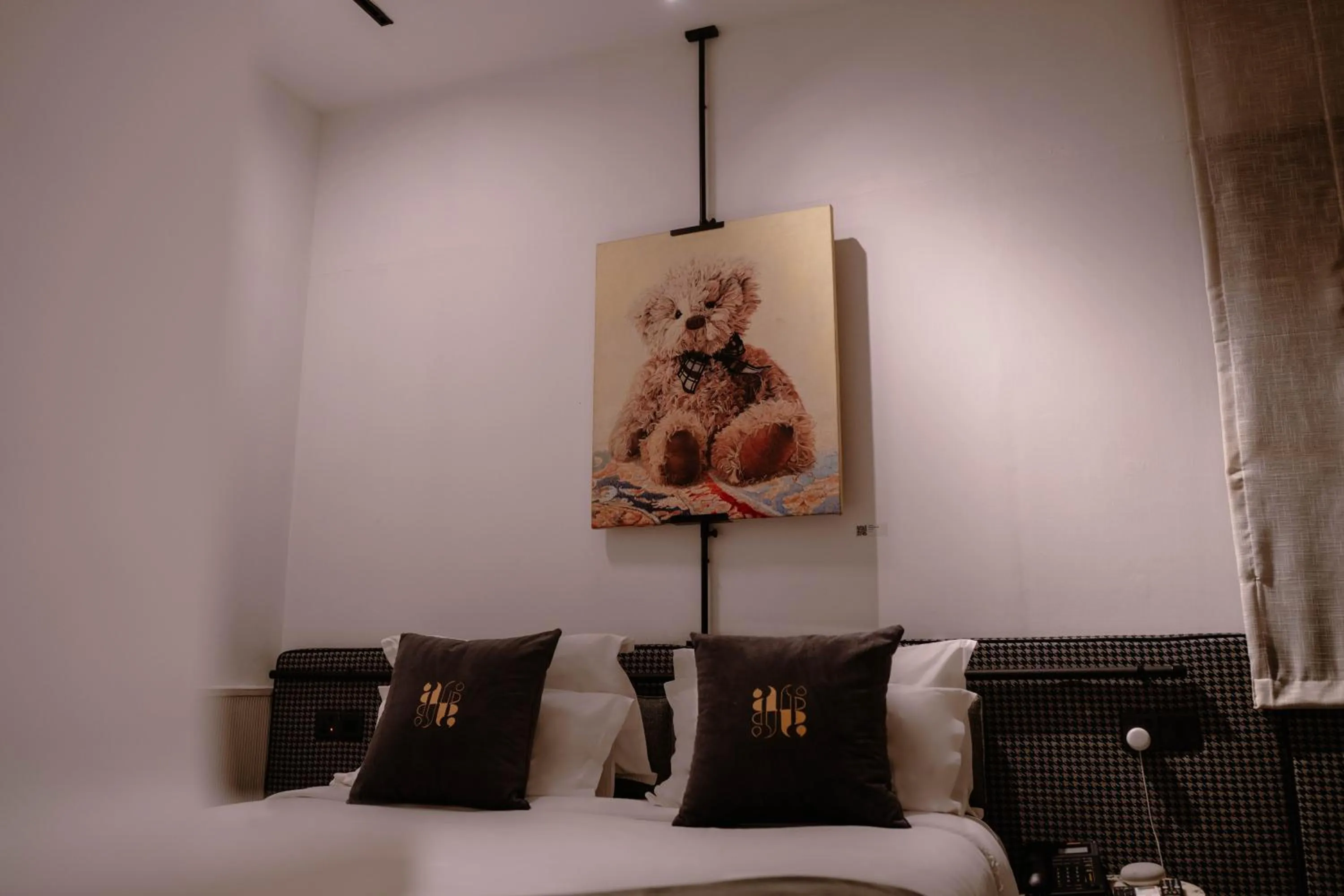 Bed in Ambiance Boutique Art Hotel Lahore