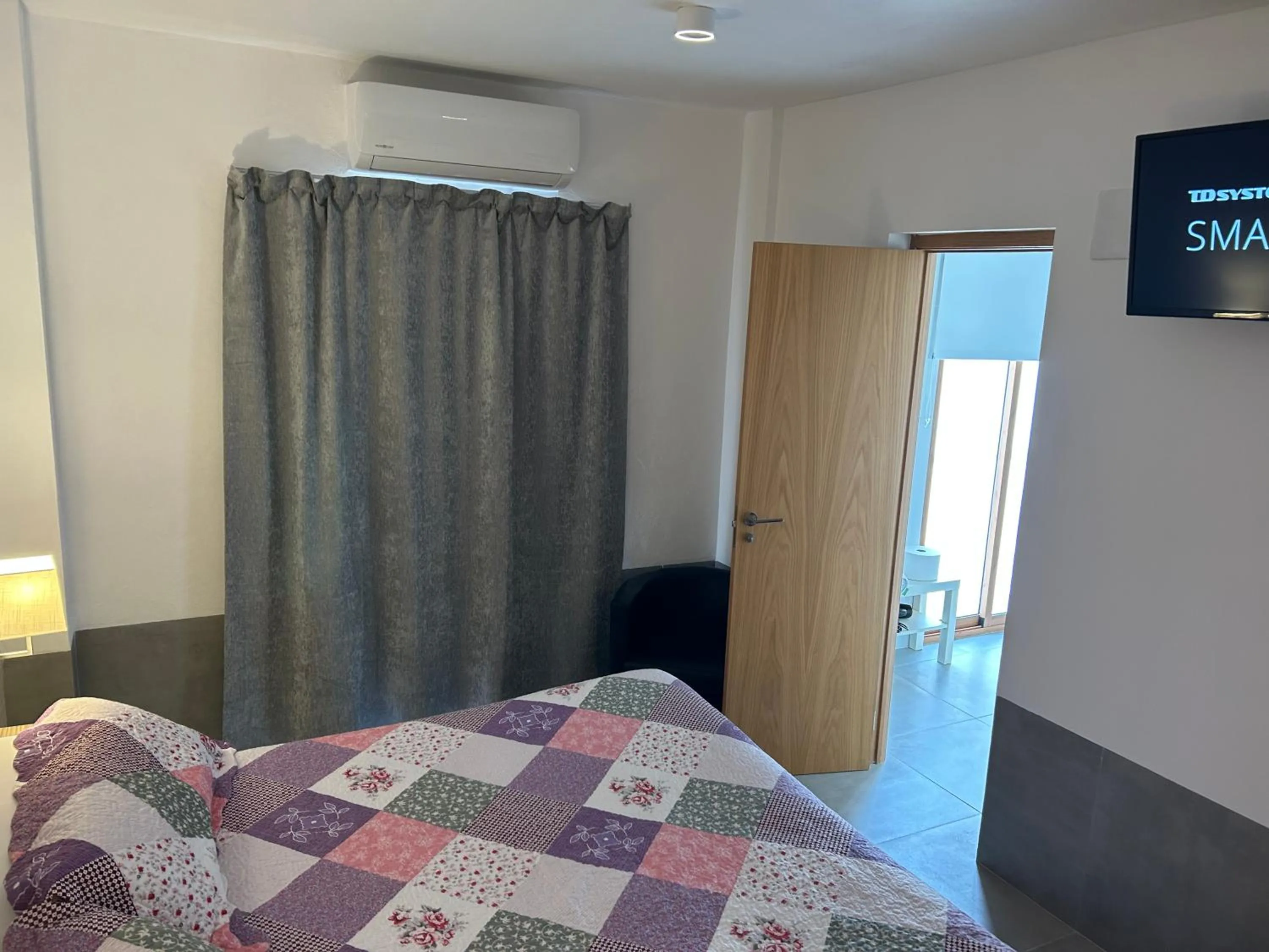 Bed in Hostal Fornet Altea