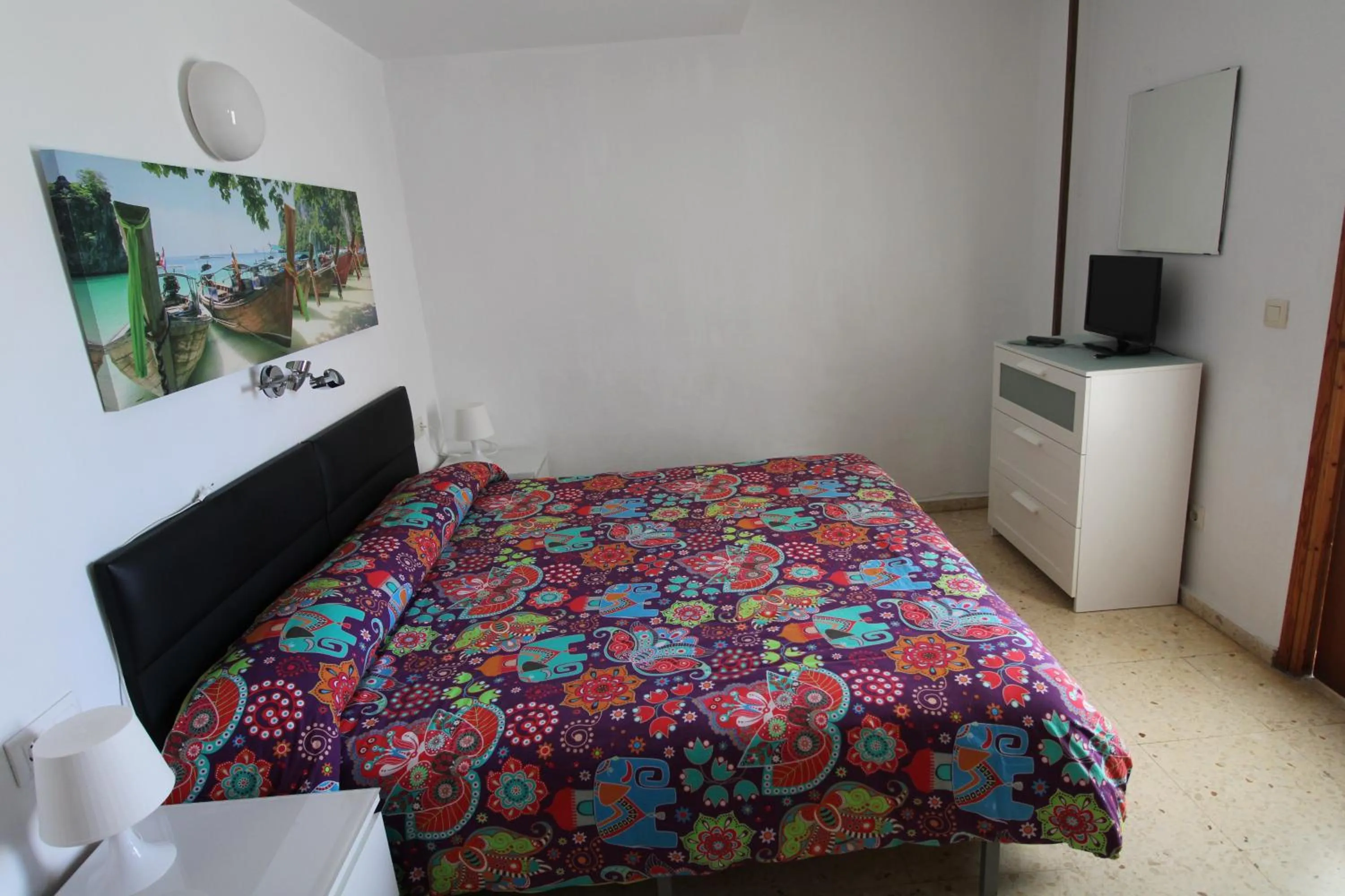 Bed in Hostal Fornet Altea