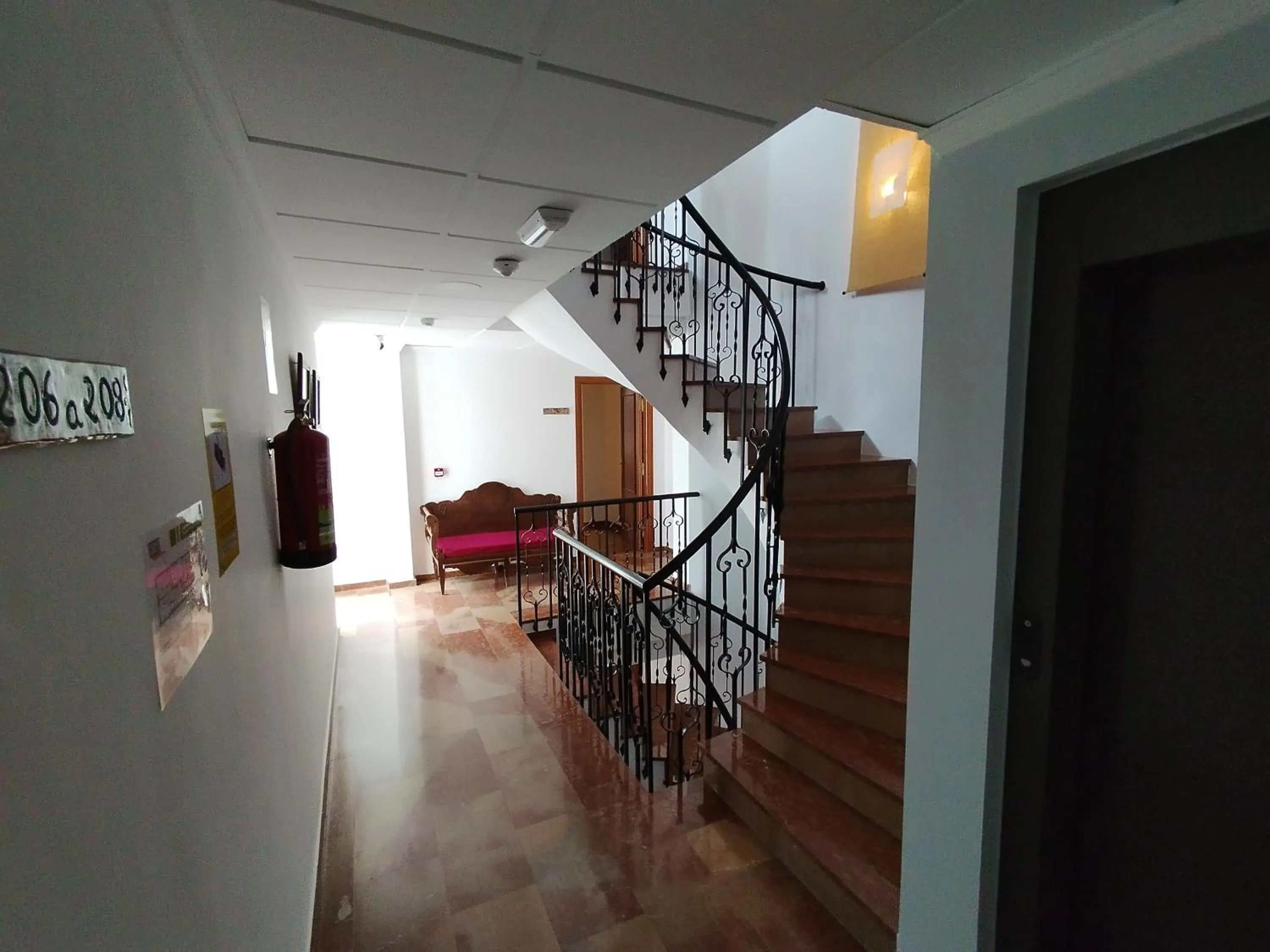 Area and facilities in Hostal San Cayetano