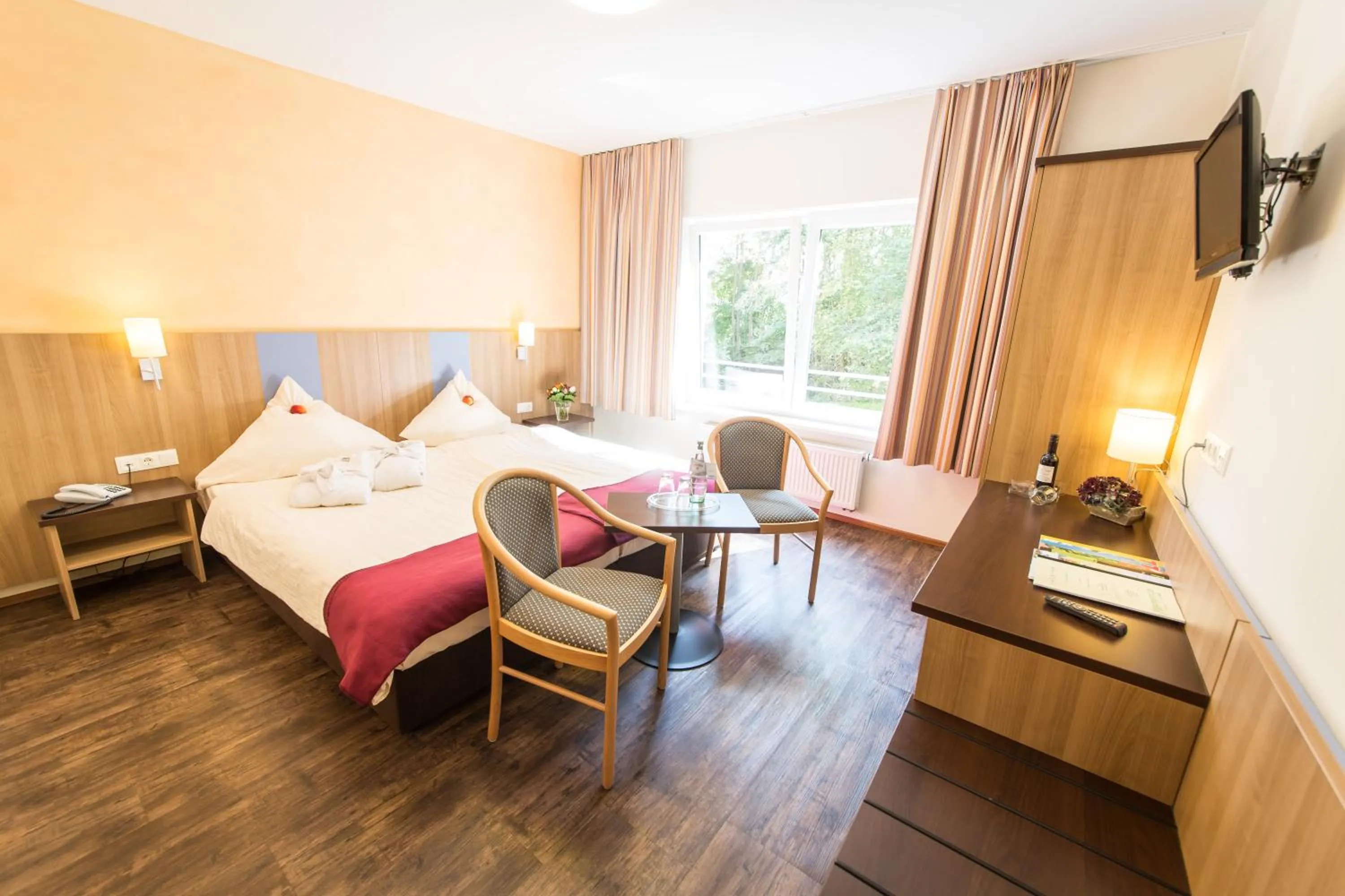 Staff, Bed in Waldhotel Felschbachhof