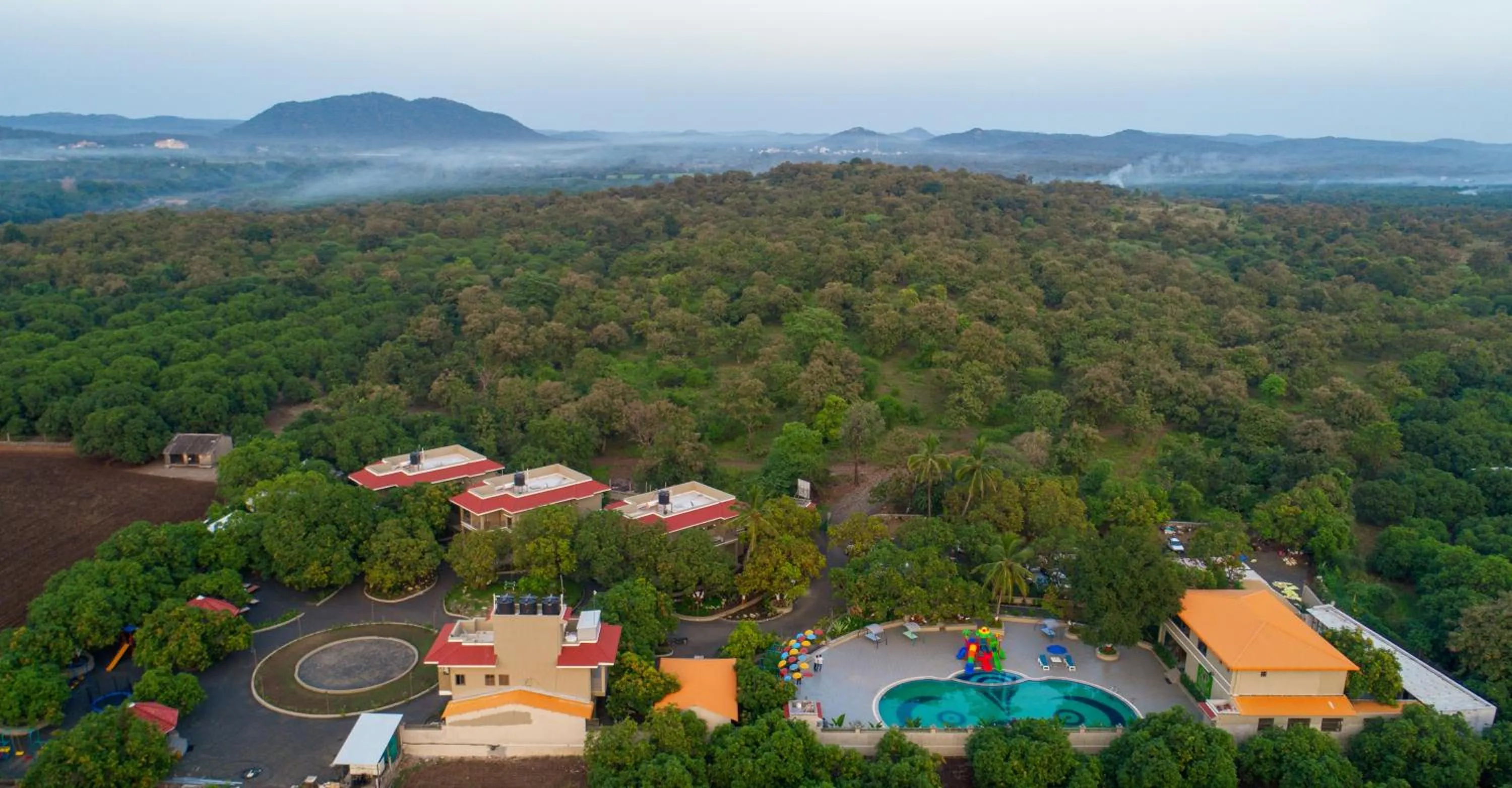 Bird's eye view in Sterling Gir