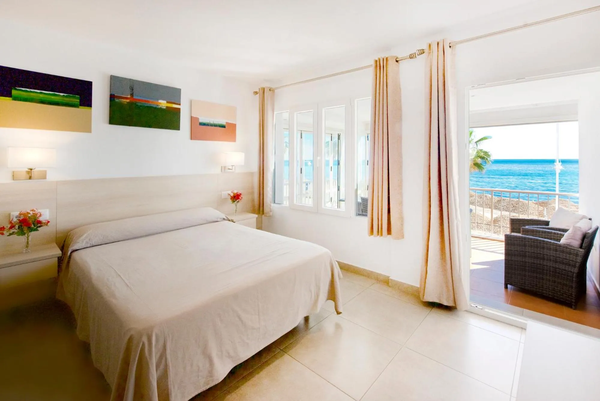 Bed in Hotel San Miguel