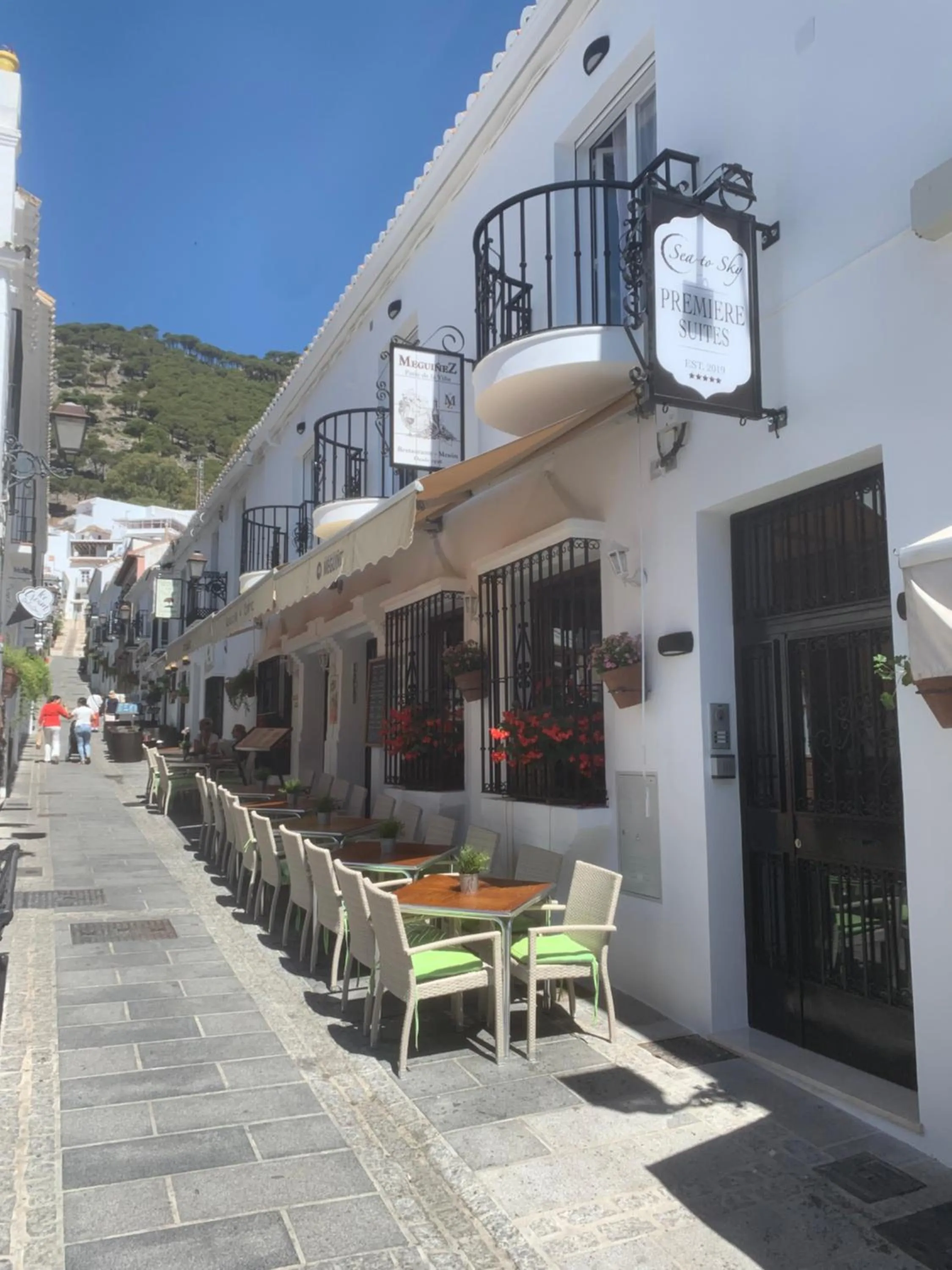 Restaurant/places to eat in Sea to Sky Suites - Mijas Pueblo