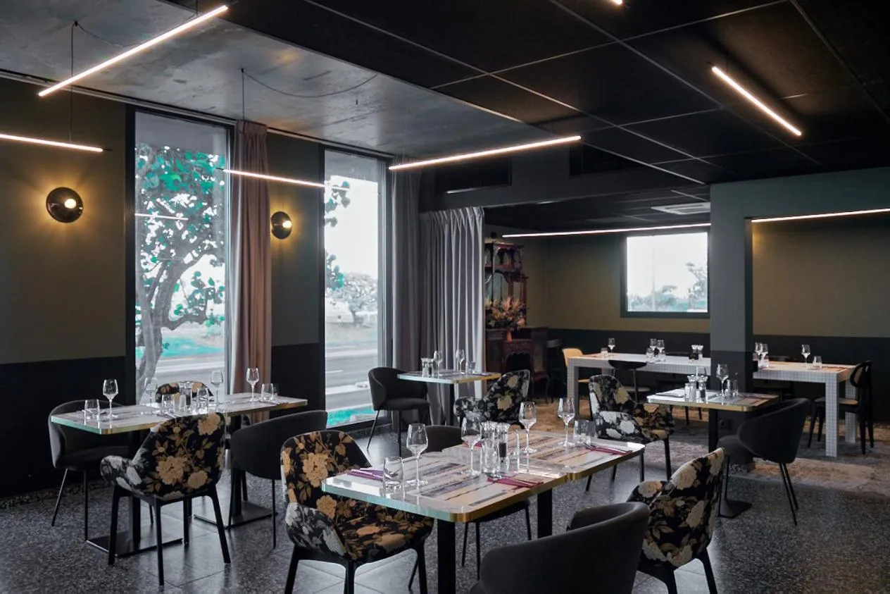 DINA MORGABINE SAINT DENIS