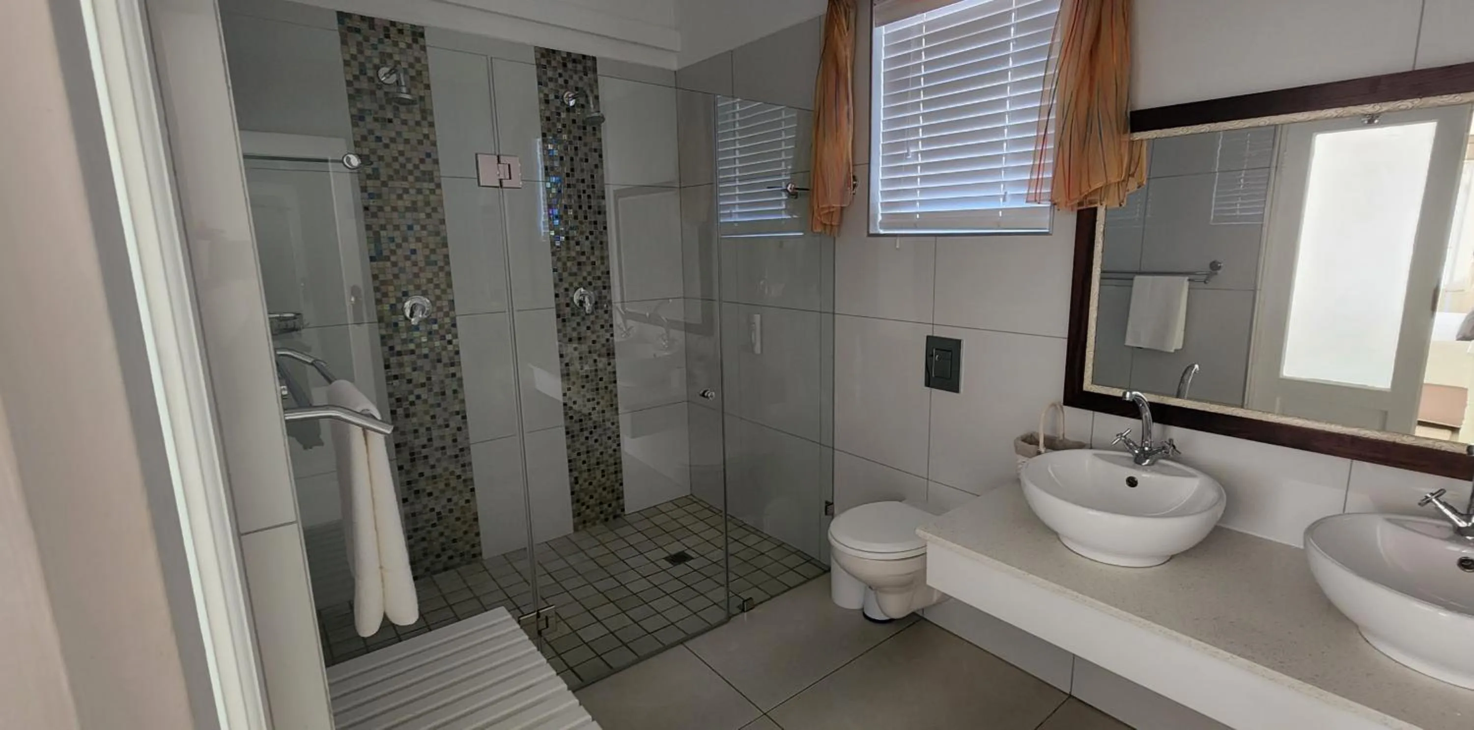 Shower in Paternoster Lodge