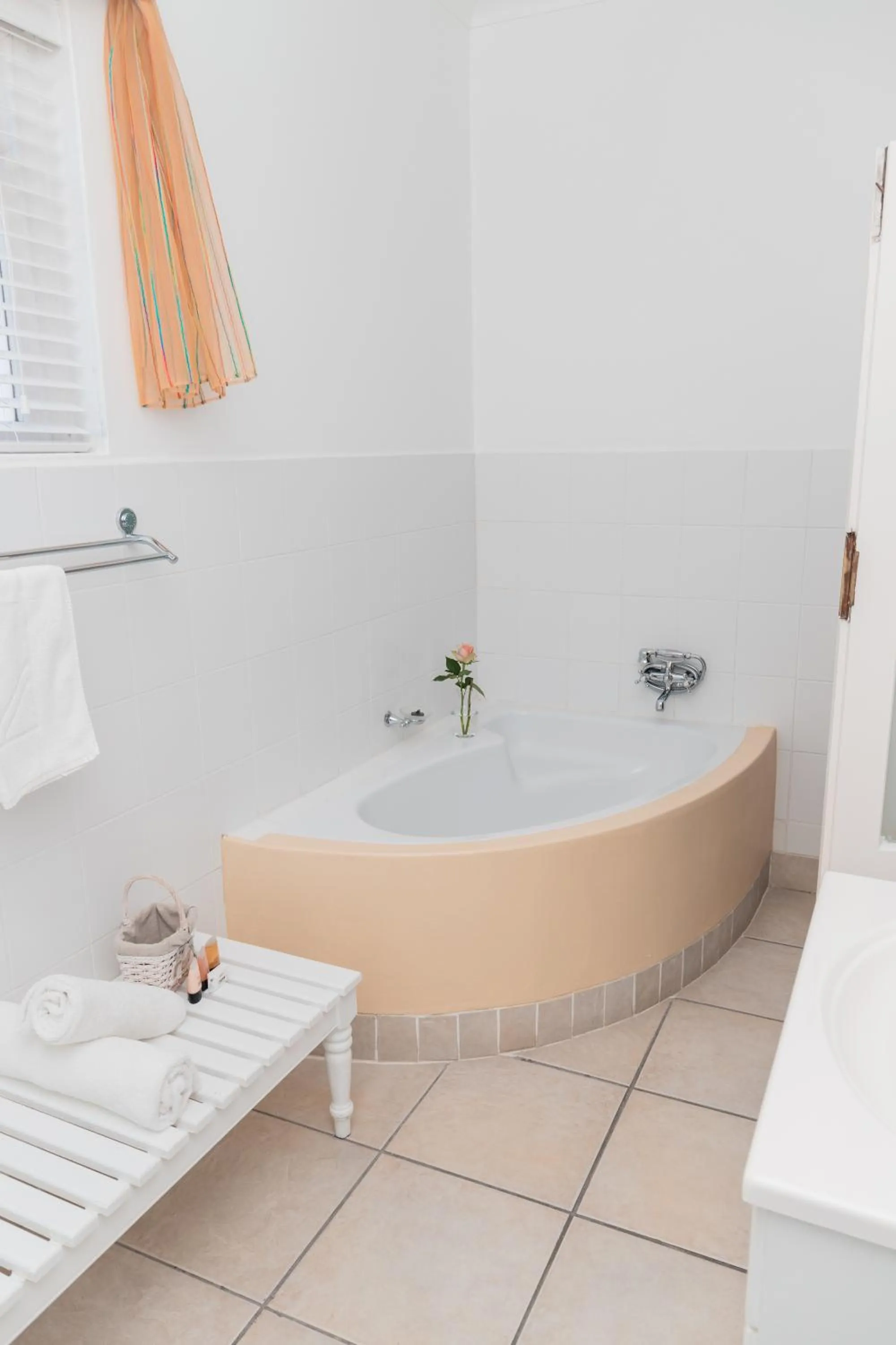 Bathroom in Paternoster Lodge