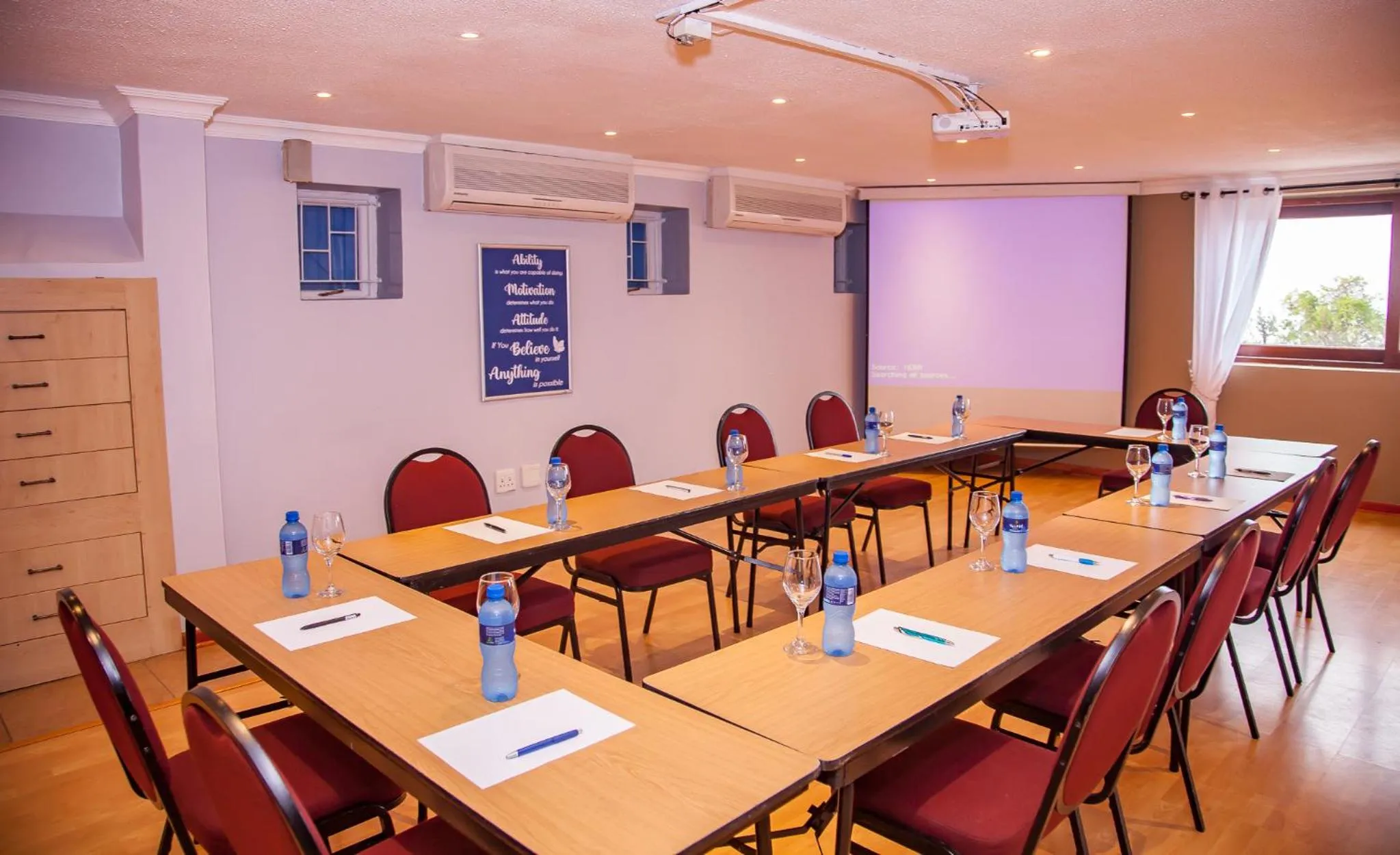 Meeting/conference room in Paternoster Lodge
