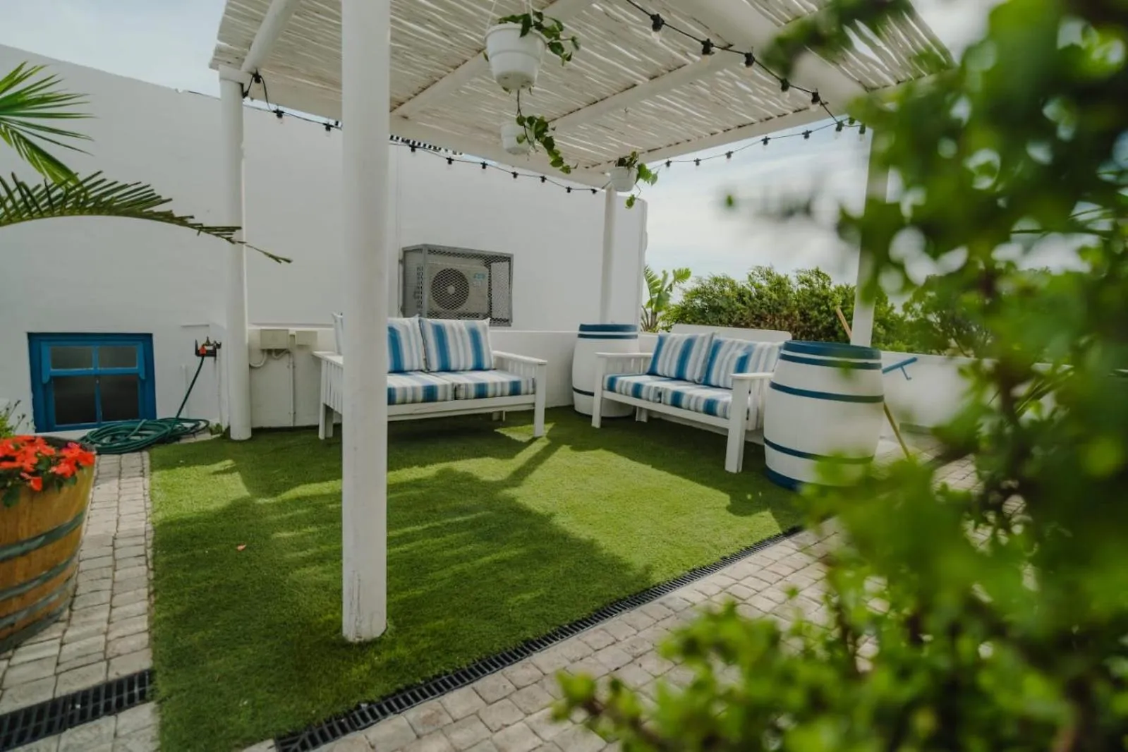 sunbed in Paternoster Lodge