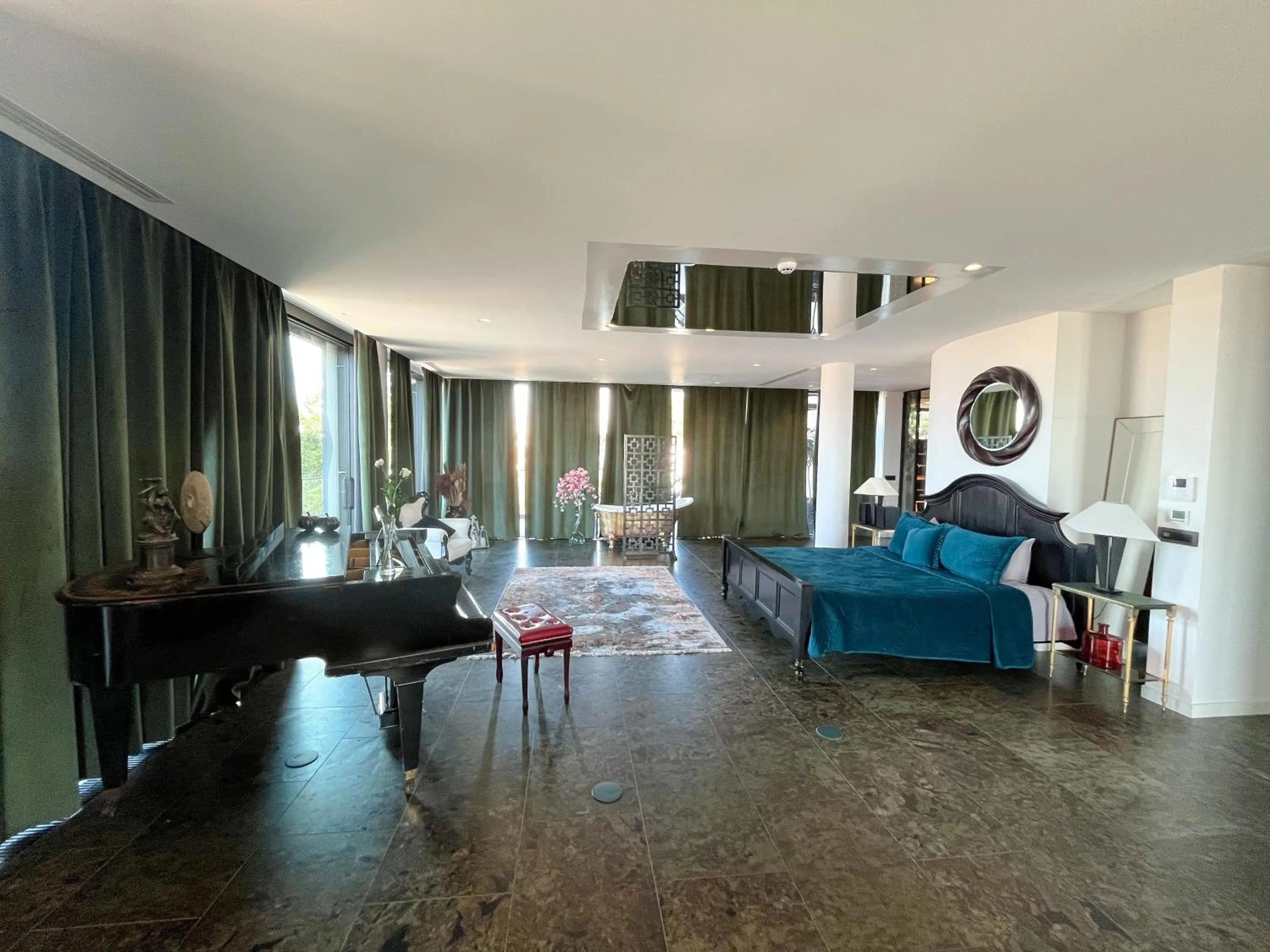 Living room in The Babe Boutique Hotel