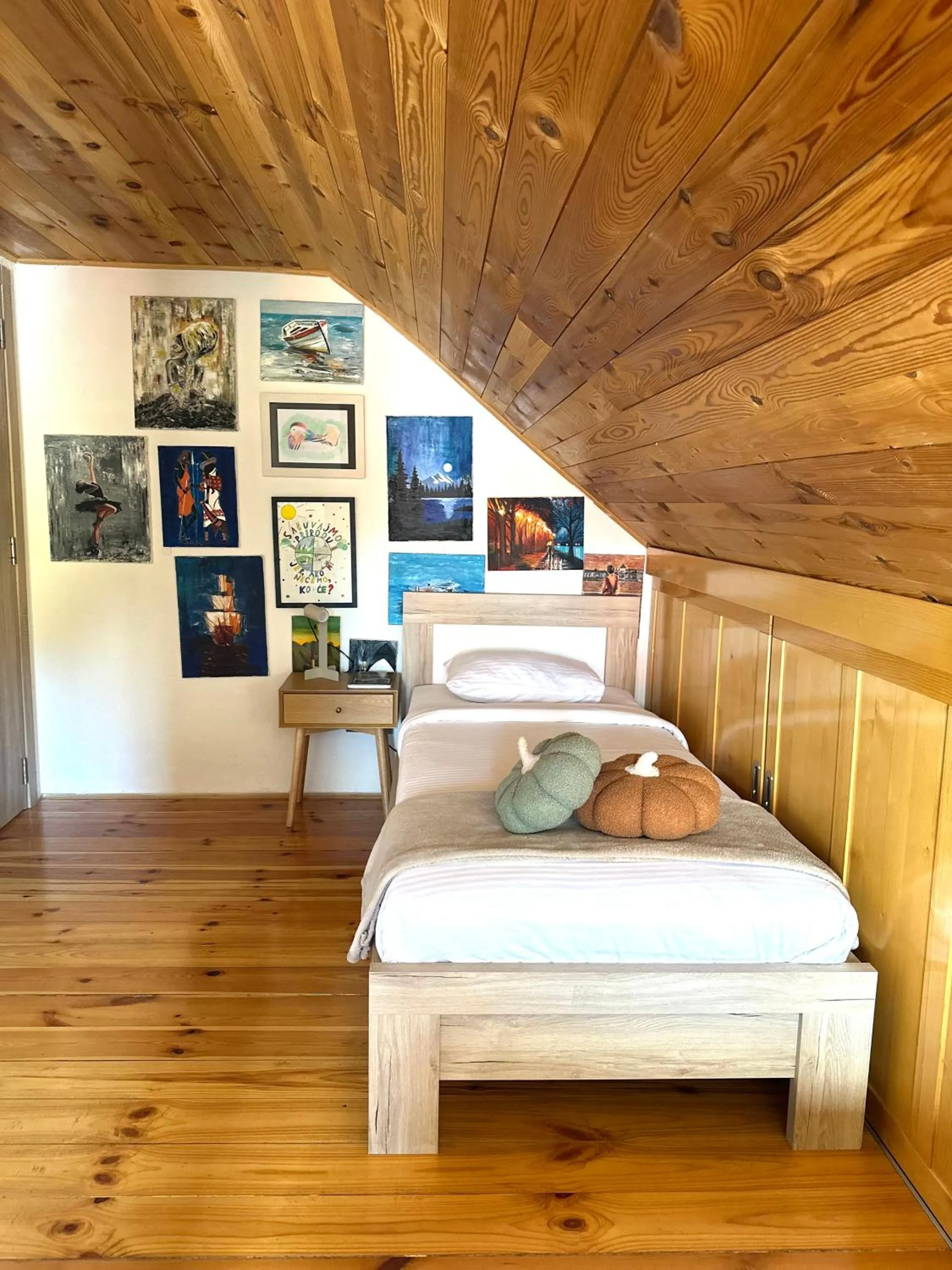 Bed in Vila Gorska