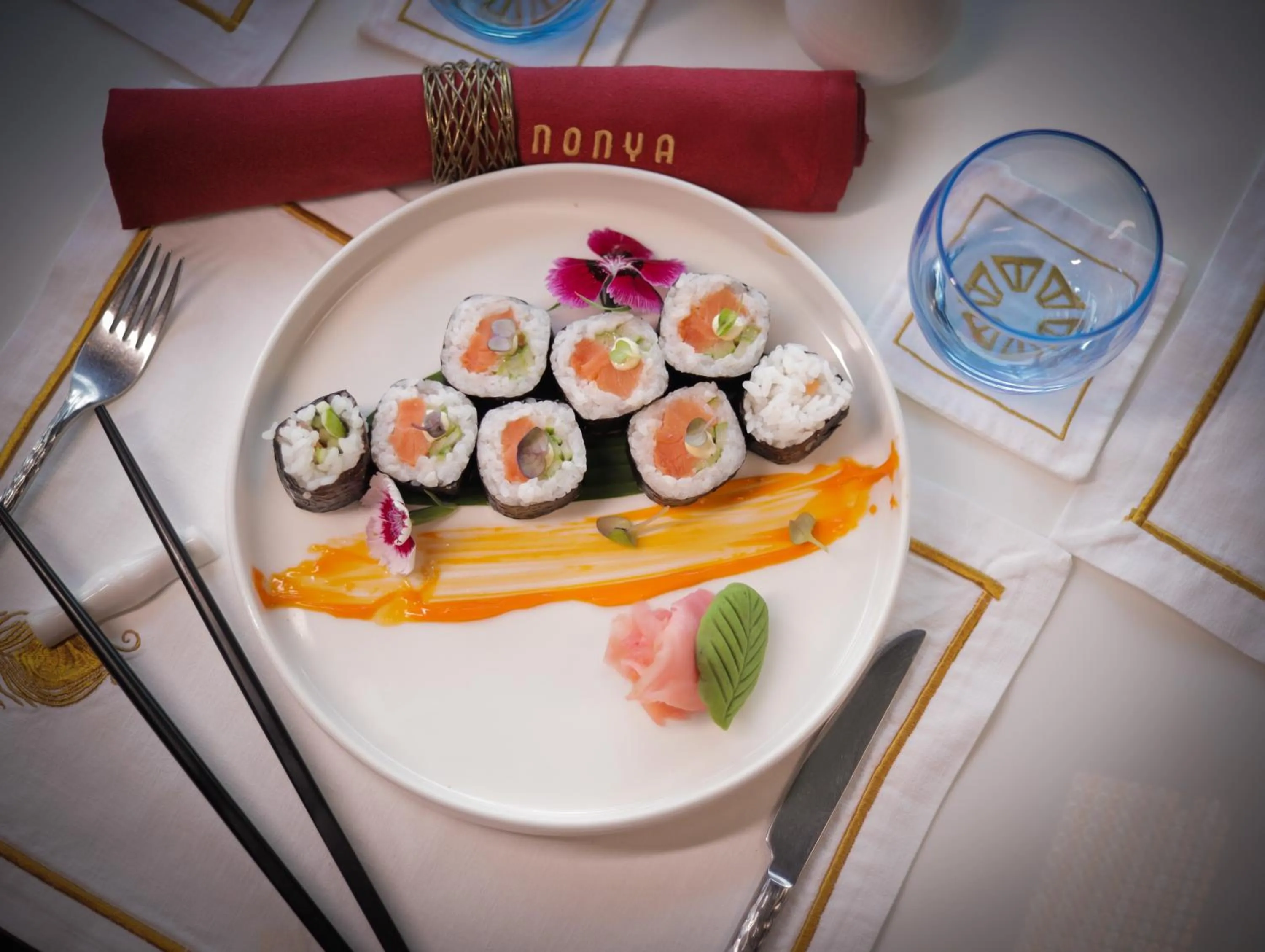 Restaurant/places to eat in Taj Skyline Ahmedabad