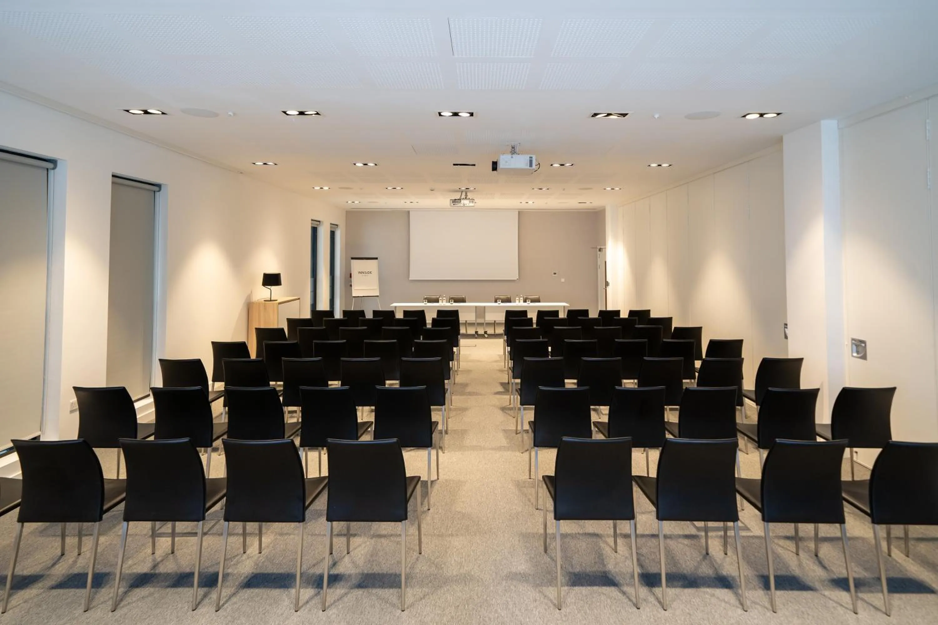 Meeting/conference room in INNSiDE by Meliá Liverpool