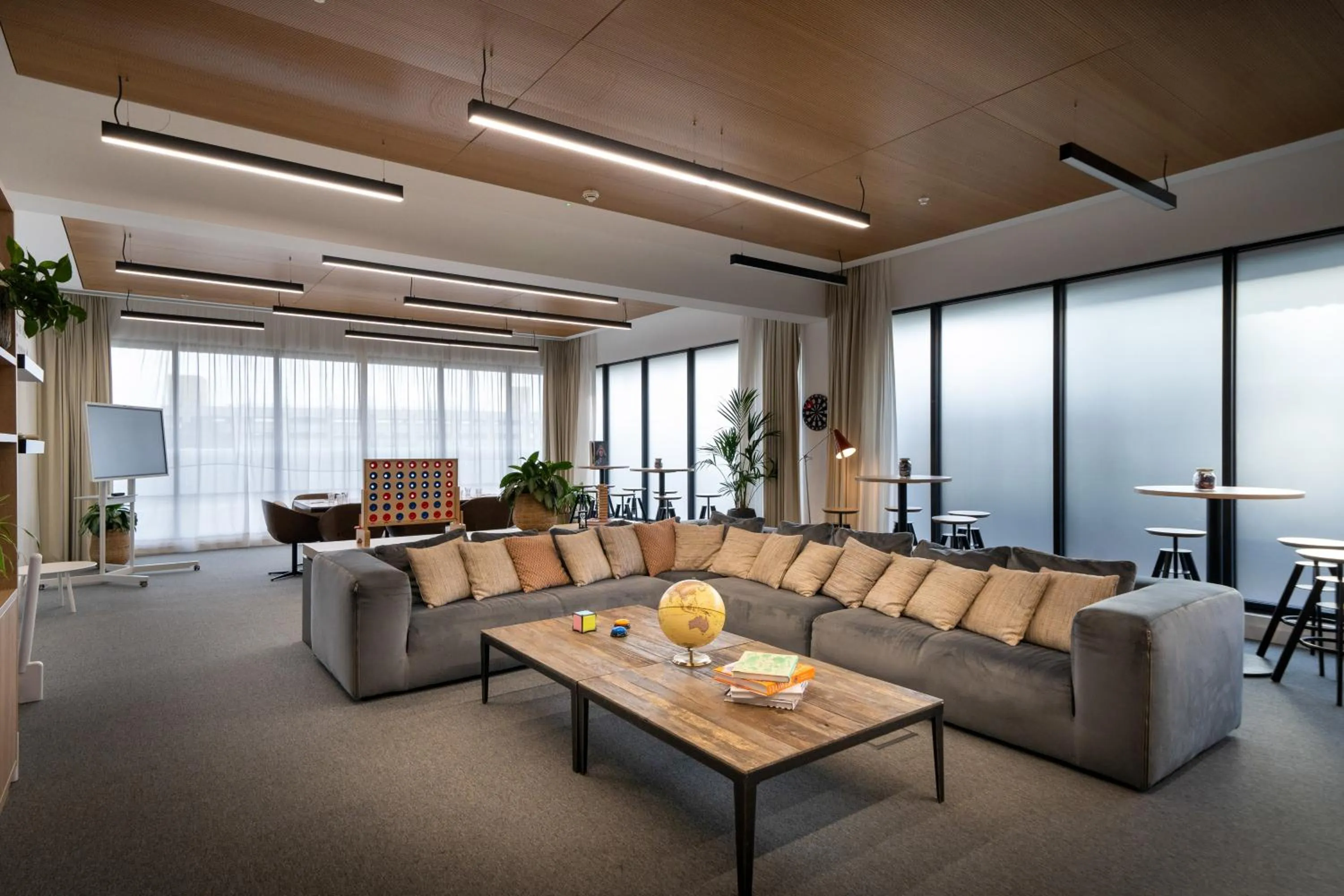 Lounge or bar in INNSiDE by Meliá Liverpool