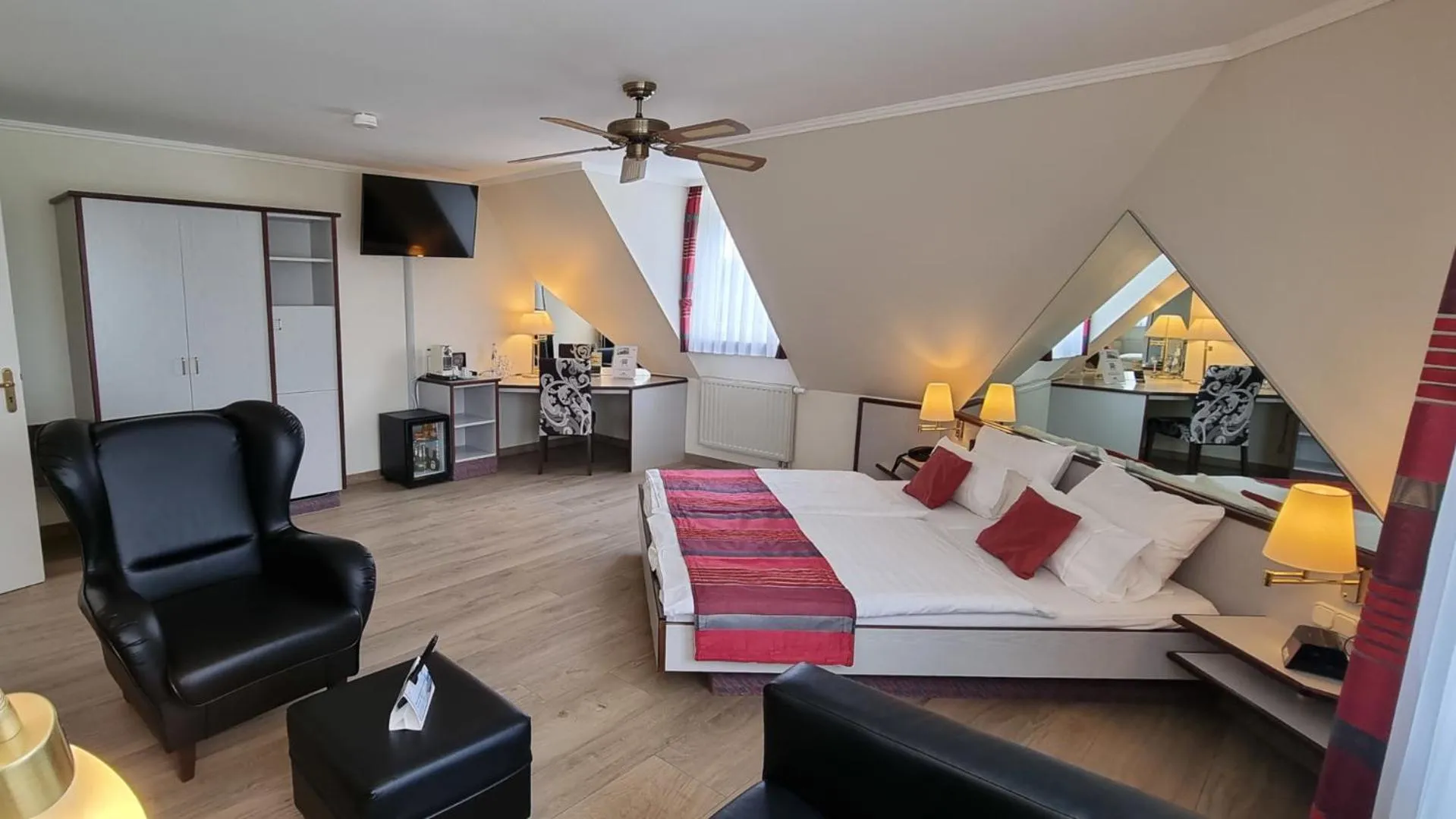 Bed in Hotel Rhöner Land Garni - Bed & Breakfast