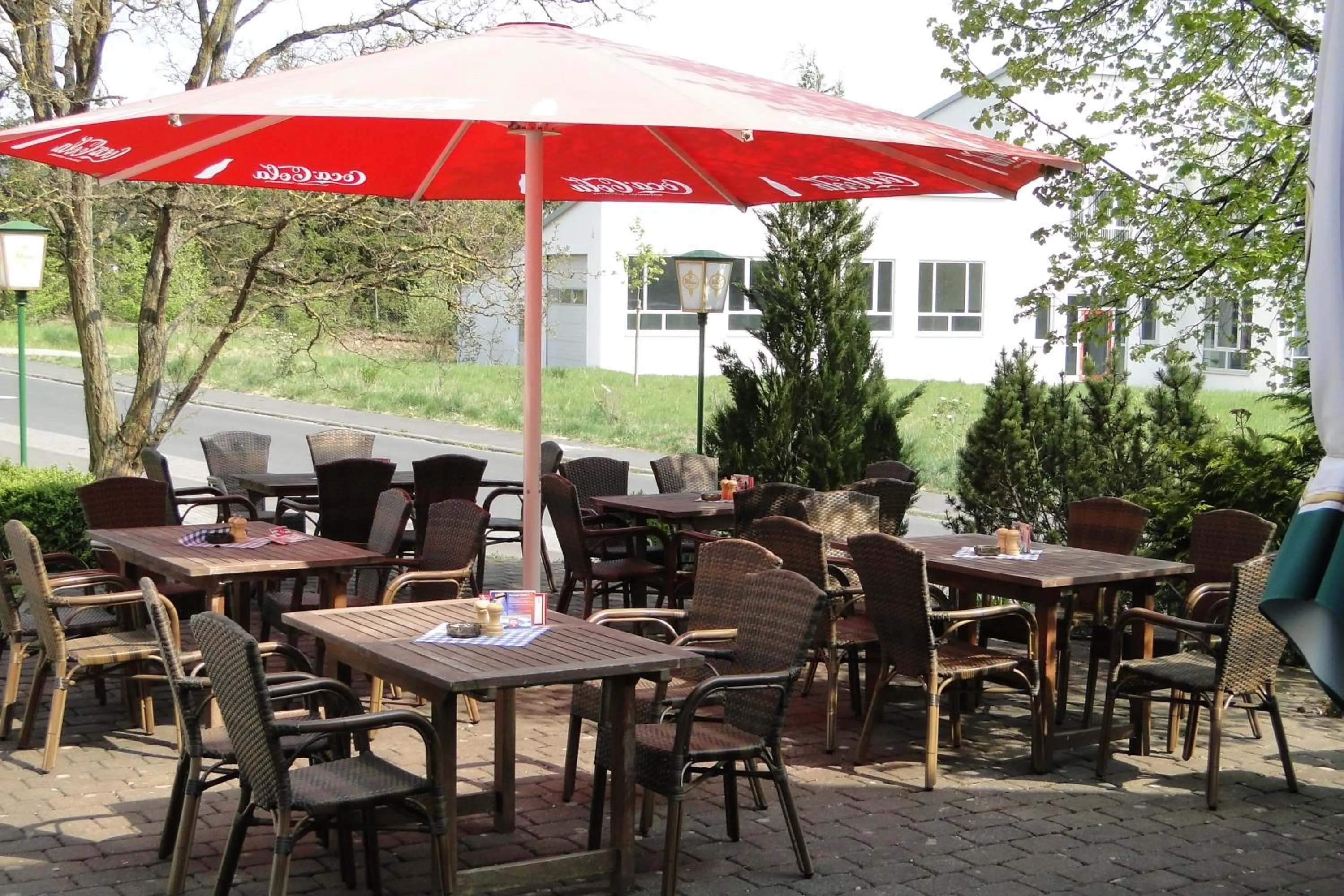 Patio in Hotel Rhöner Land Garni - Bed & Breakfast