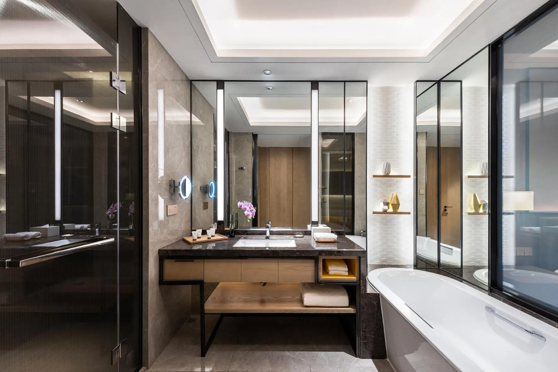 Bathroom in Grand Mercure Shanghai Lingang