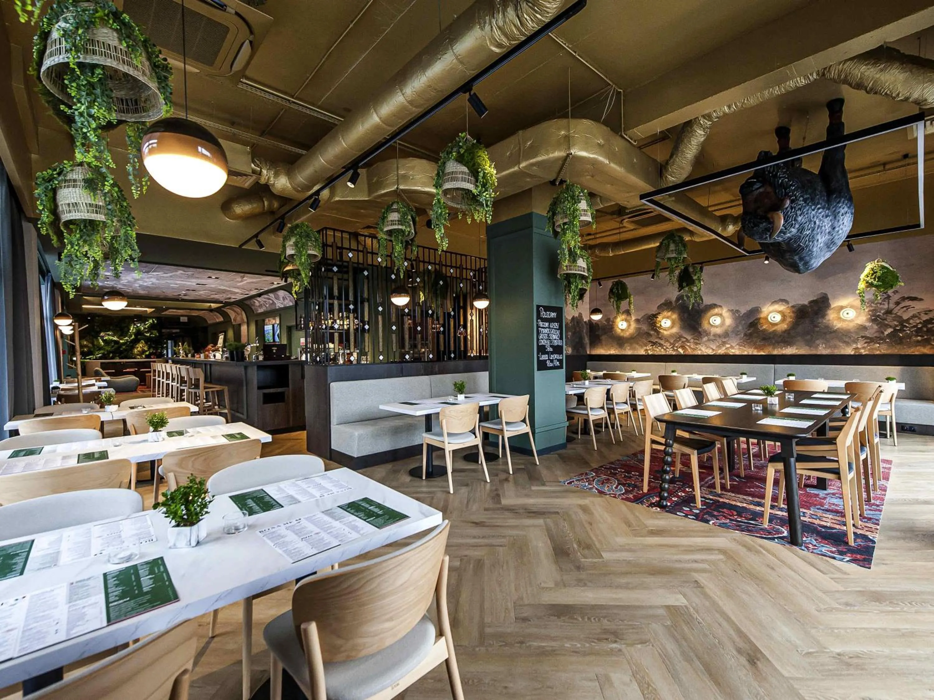 Restaurant/places to eat in Mercure Bialystok