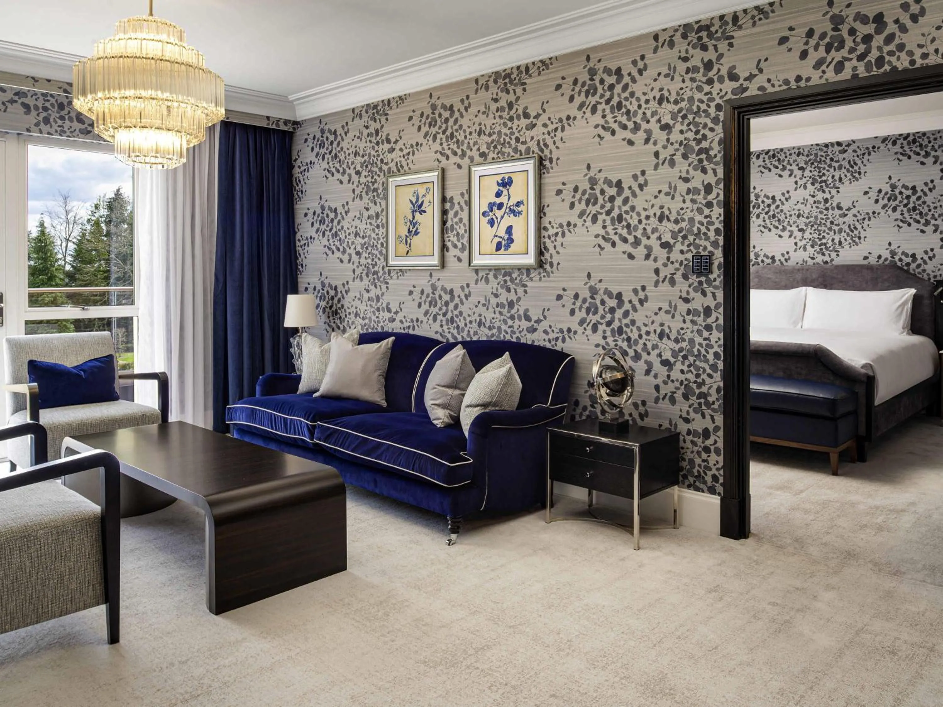 Bedroom, Bed in Fairmont Windsor Park