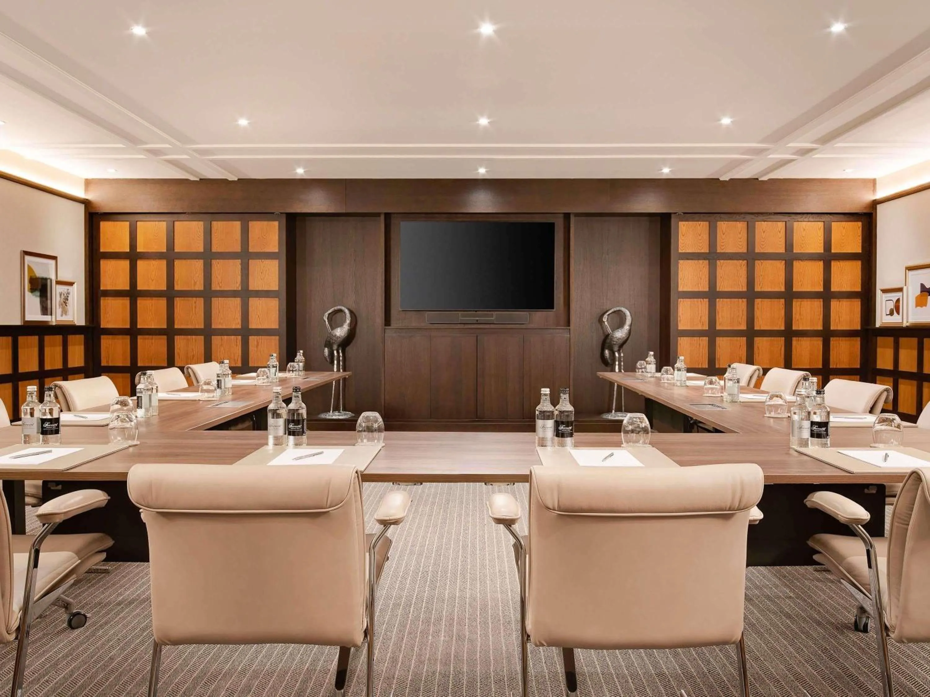 Meeting/conference room in Fairmont Windsor Park