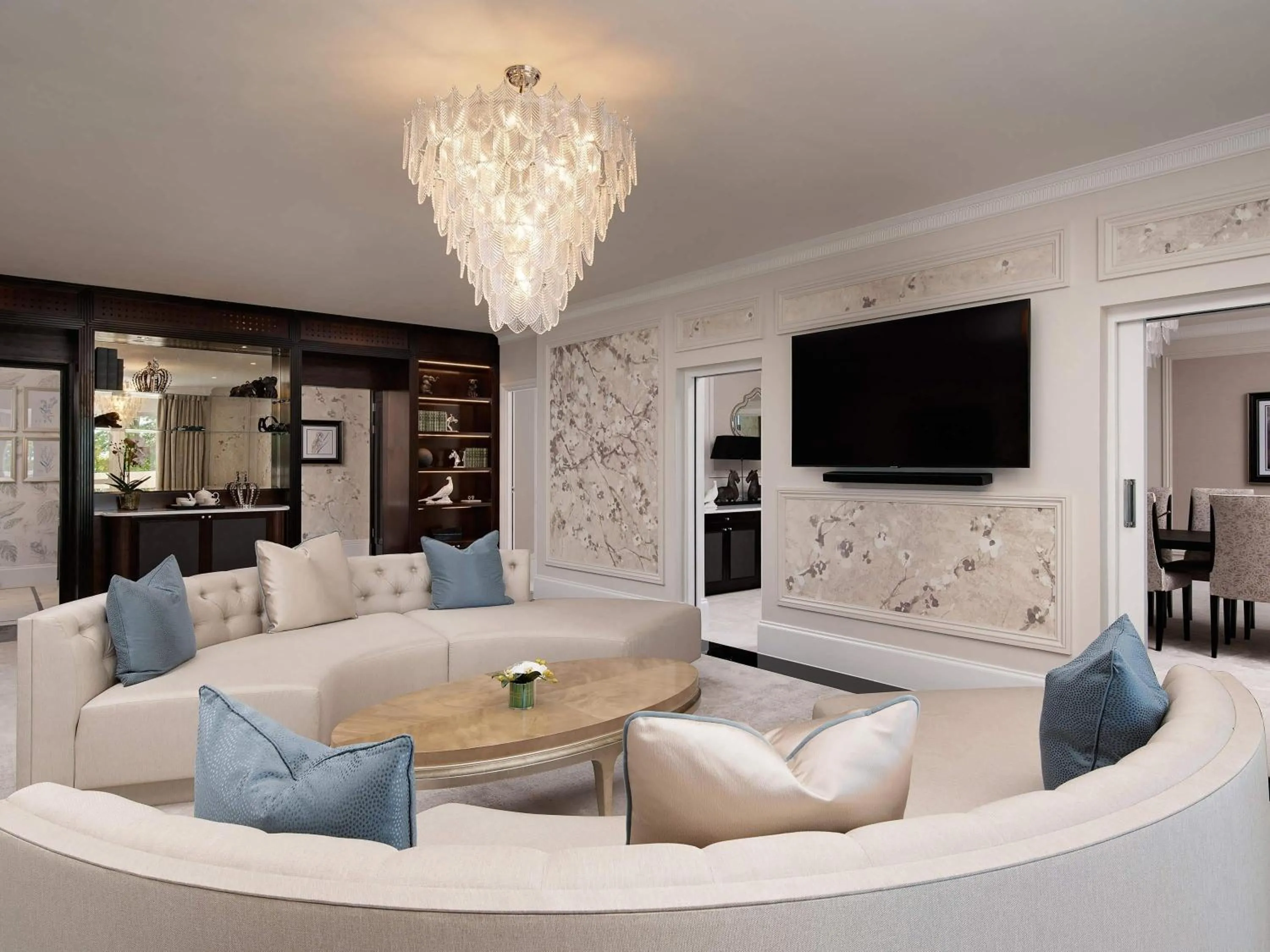 Bedroom in Fairmont Windsor Park